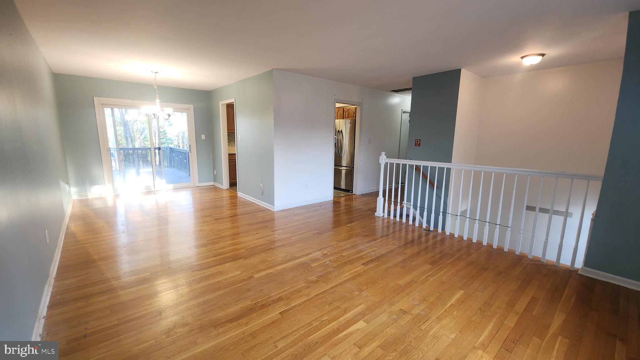 21404 WILLIAMS DRIVE