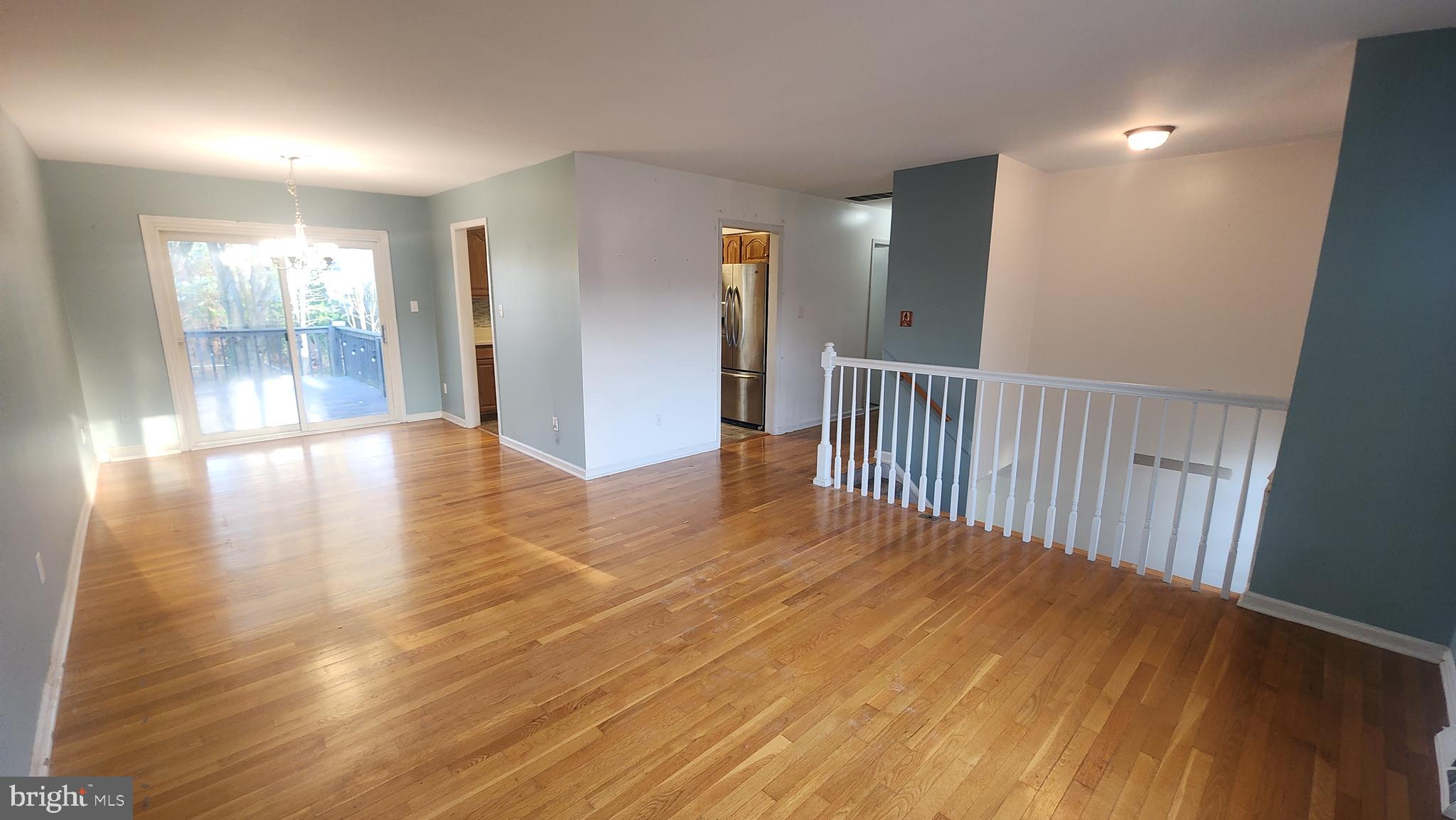 21404 WILLIAMS DRIVE