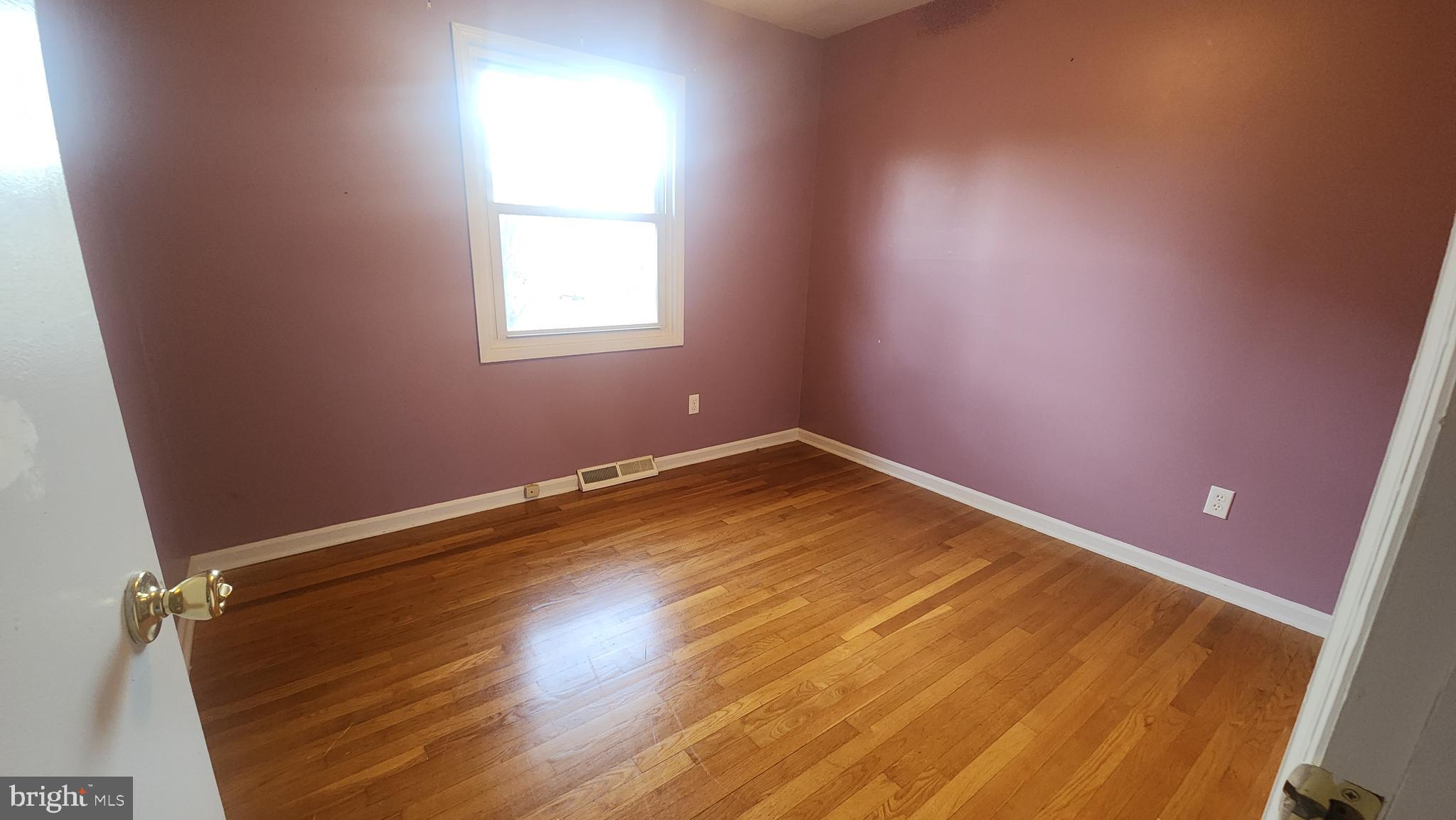 ESSEX SOUTH - Residential