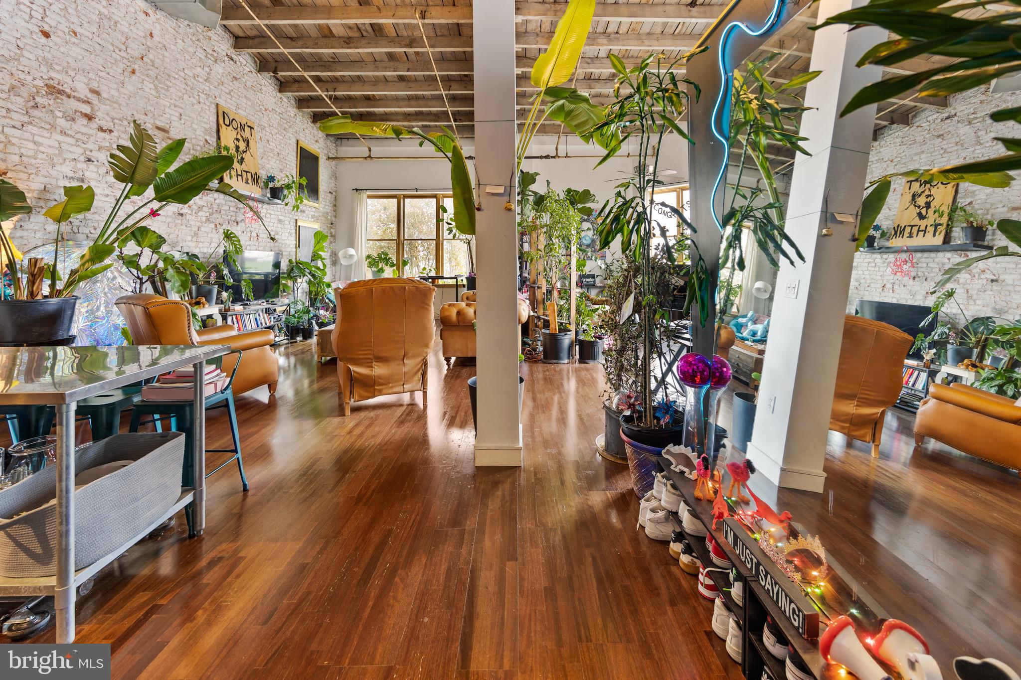 PORT RICHMOND - Residential