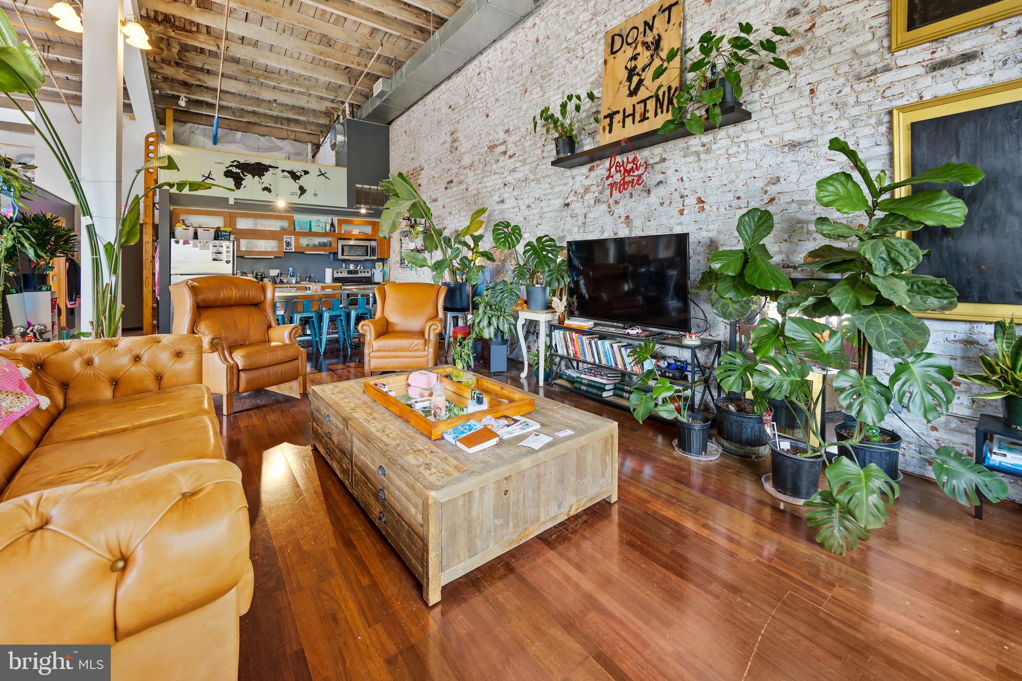 PORT RICHMOND - Residential