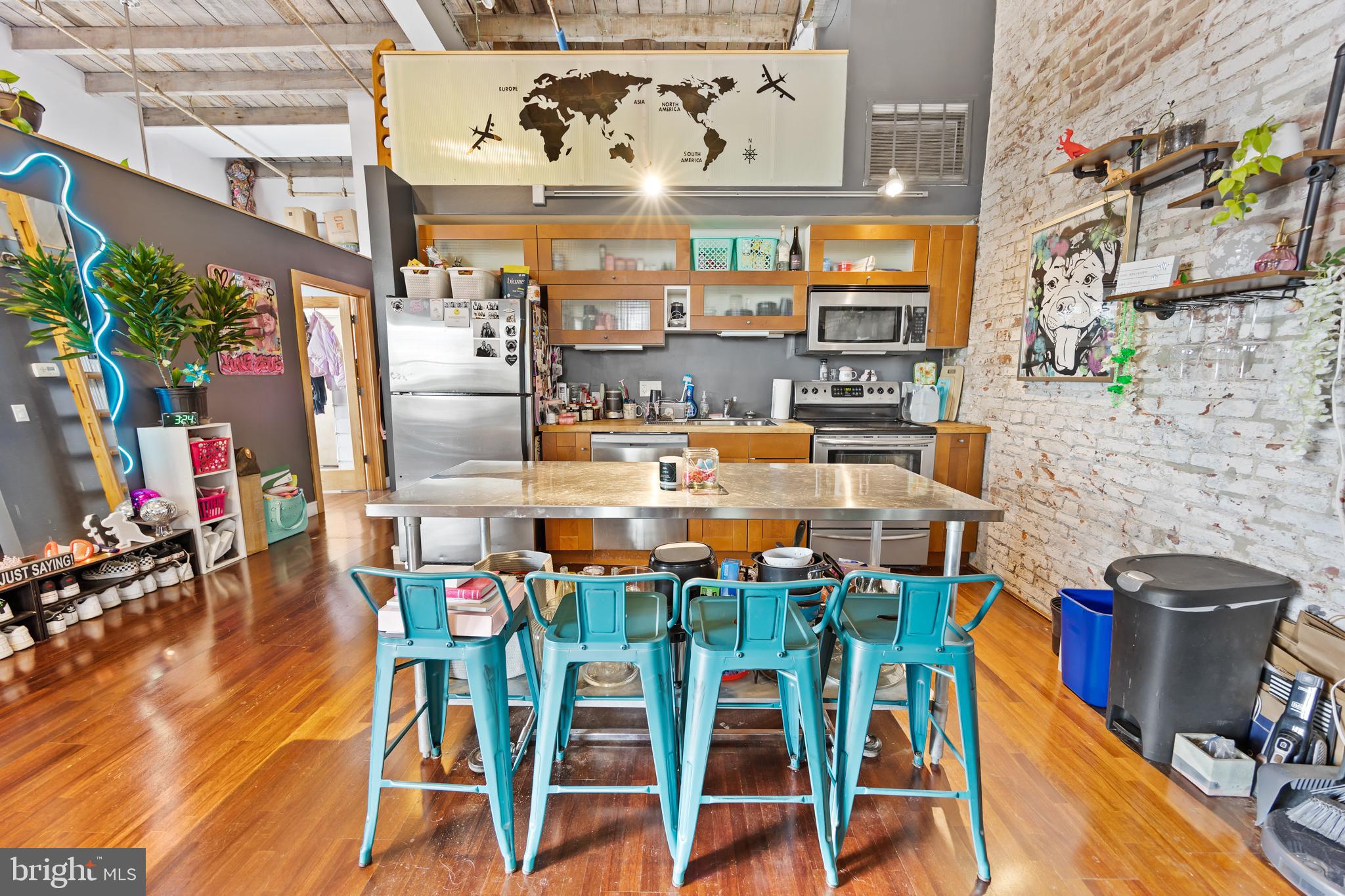 PORT RICHMOND - Residential