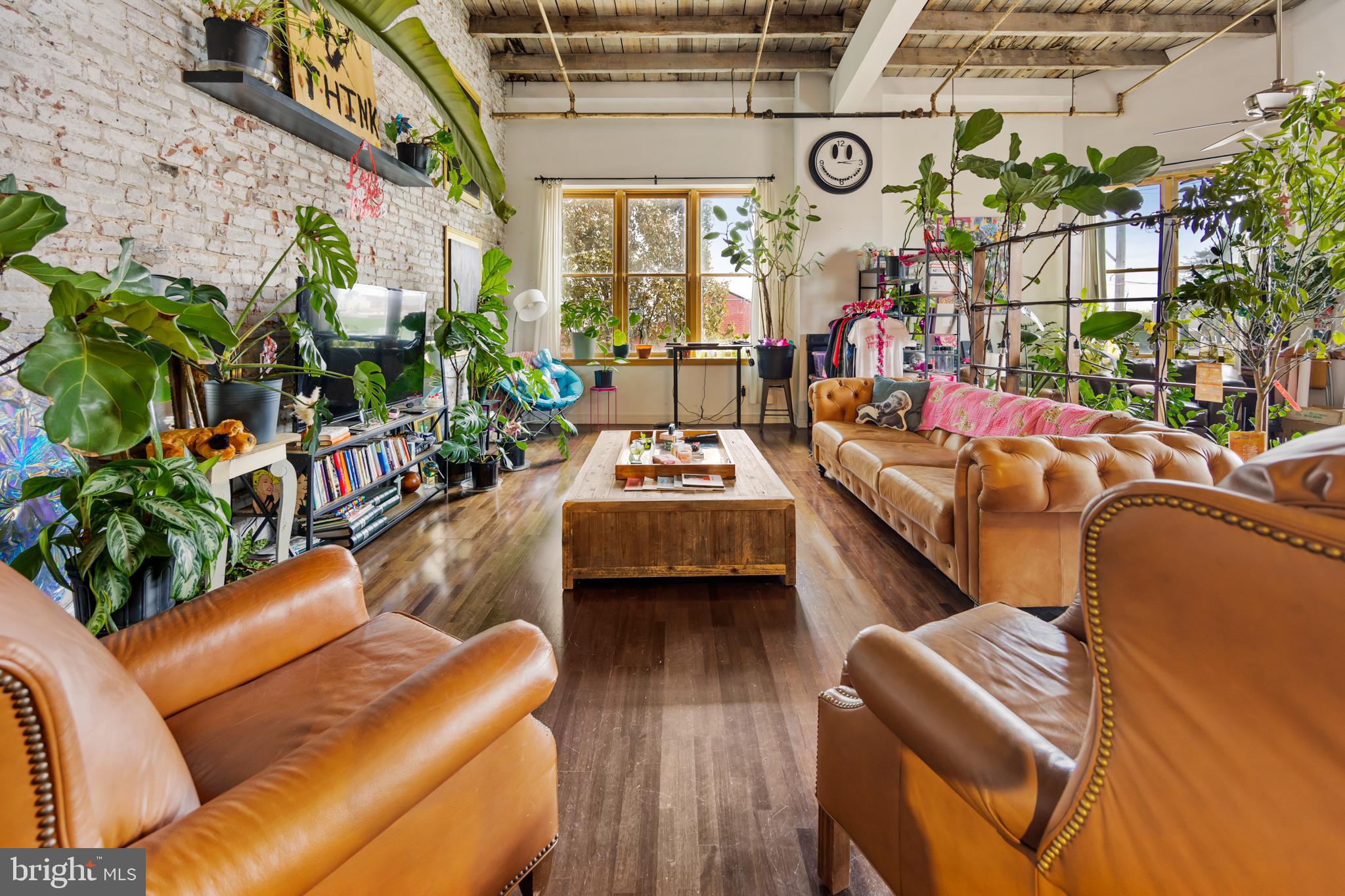 PORT RICHMOND - Residential