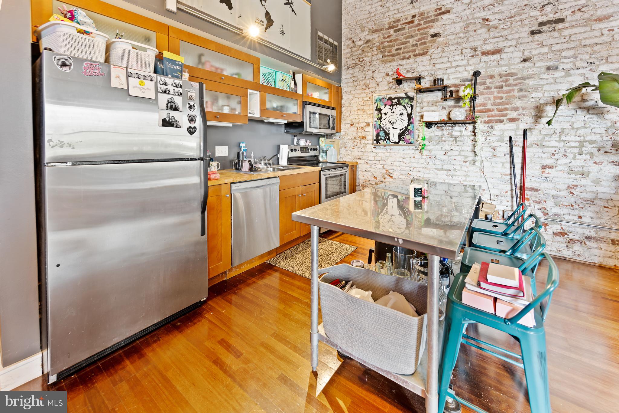 PORT RICHMOND - Residential