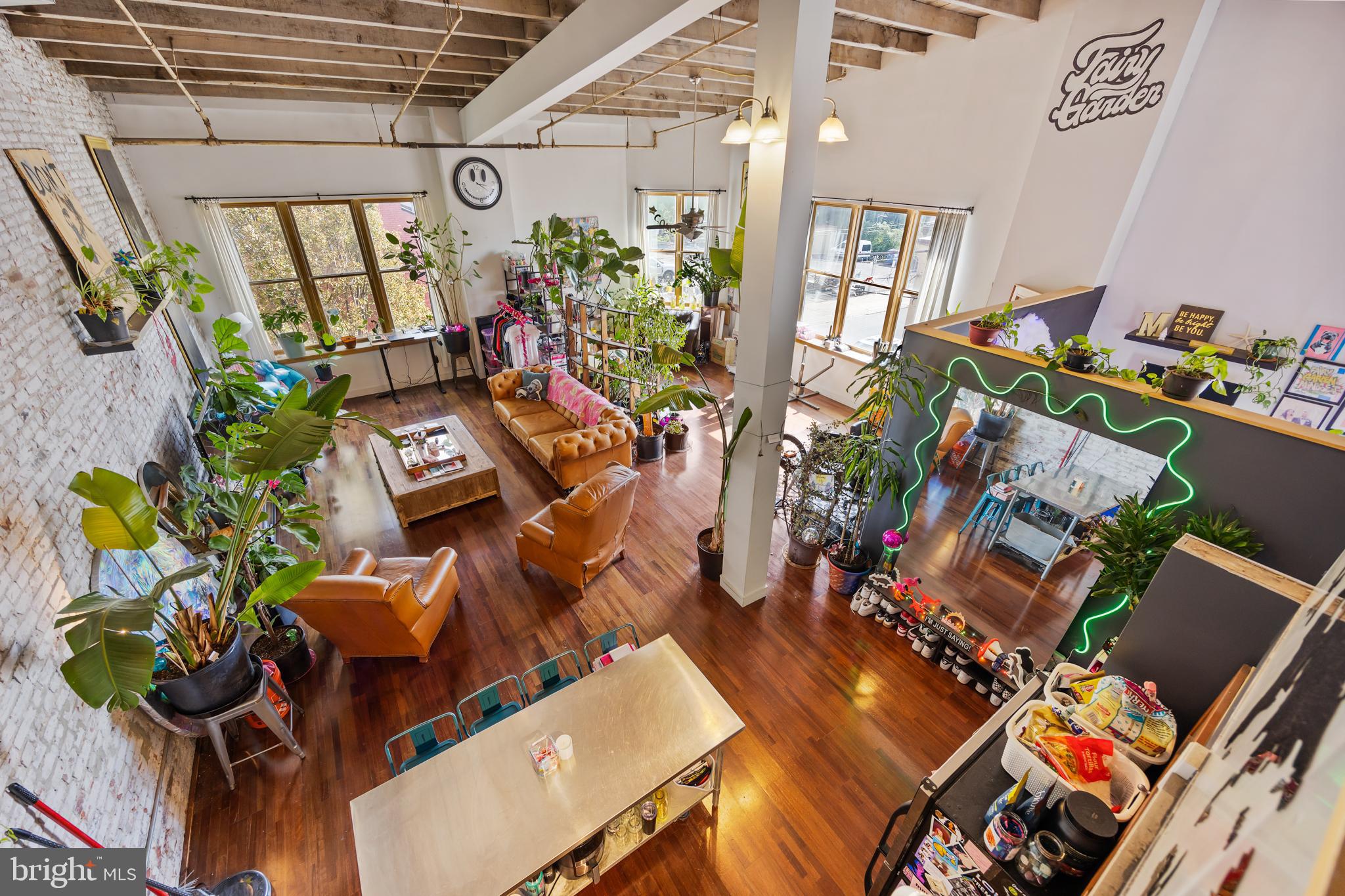 PORT RICHMOND - Residential