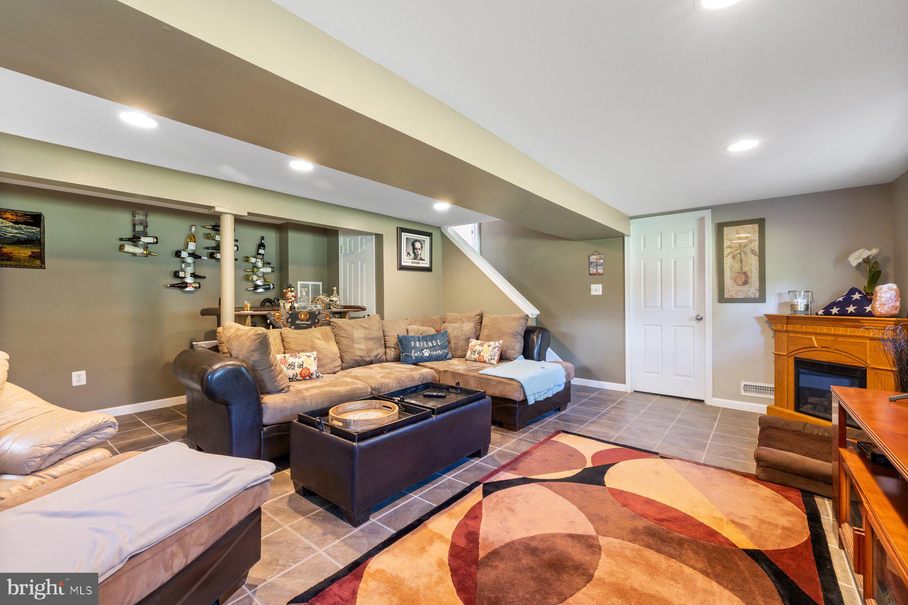 ODENTON HEIGHTS - Residential