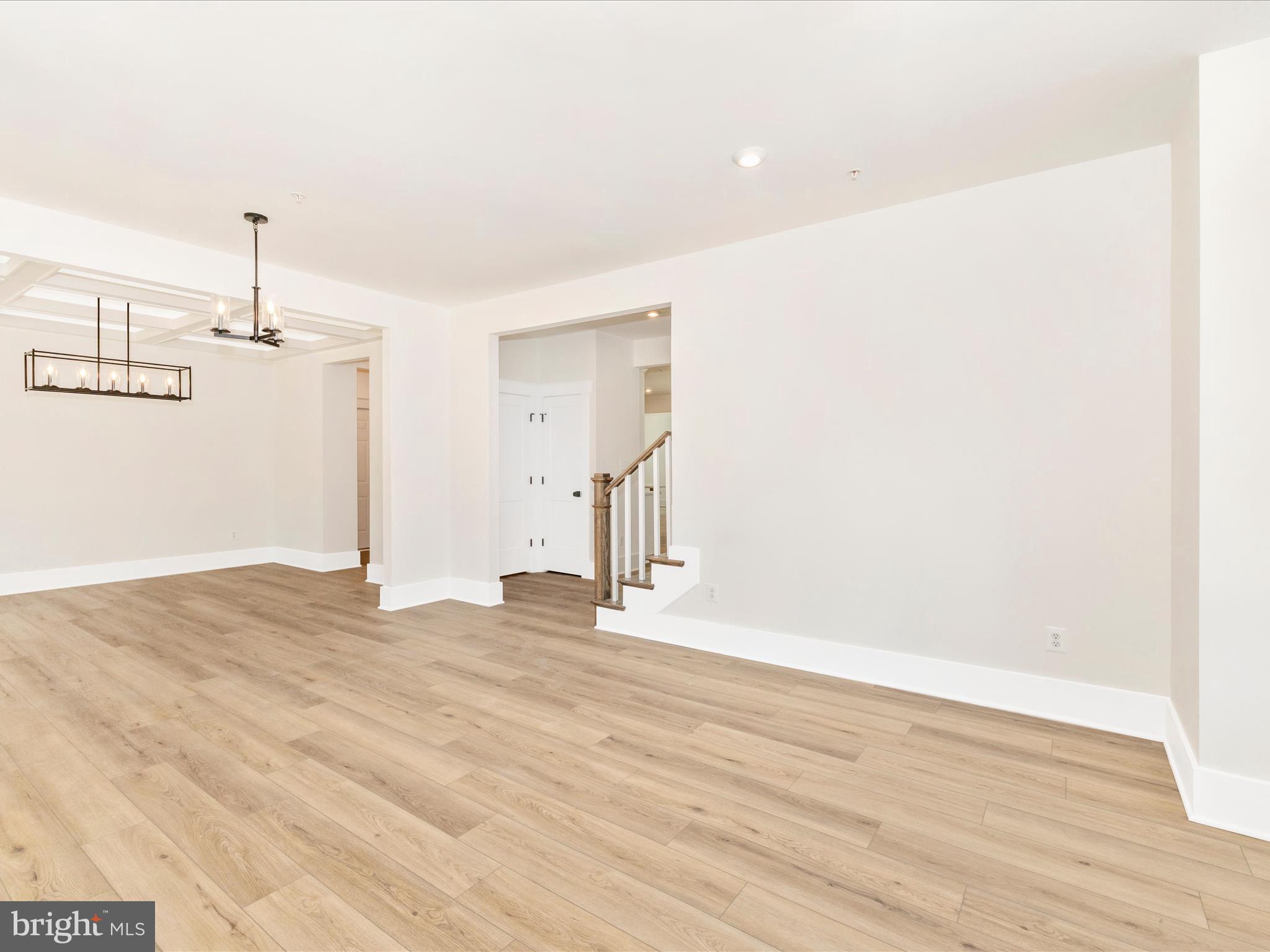 AMERICUS MANOR - Residential