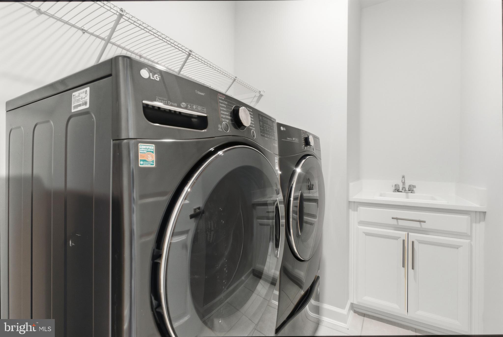 WOODLAND PARK STATION - Residential