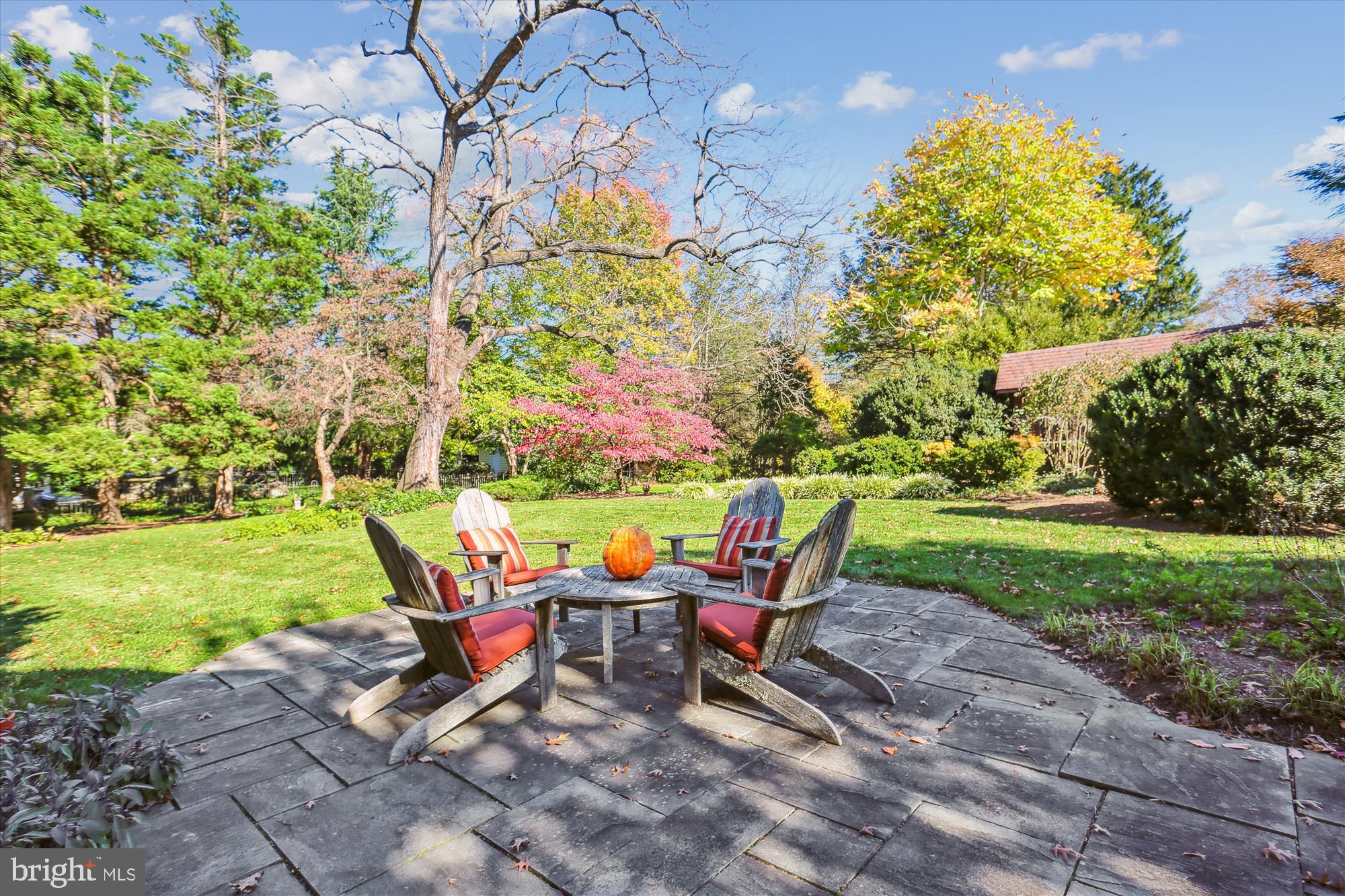 GARRETT PARK - Residential