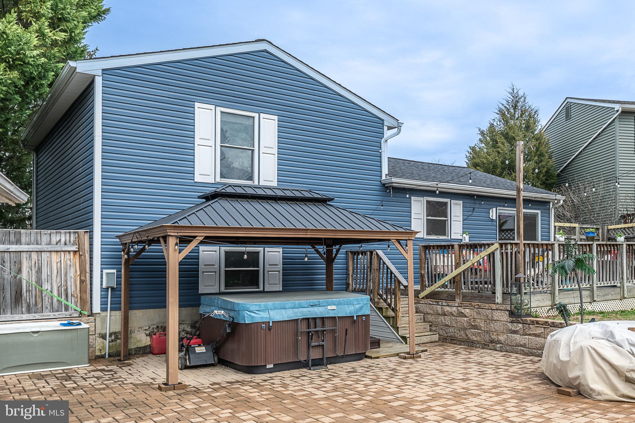 MILHOVEN - Residential