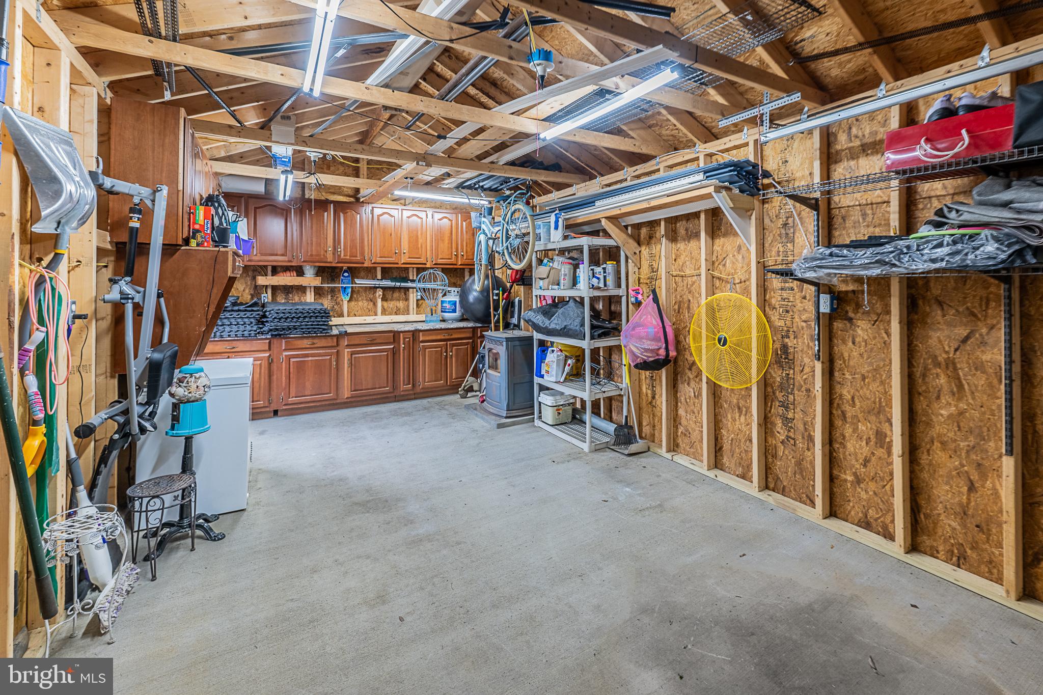 MILHOVEN - Residential