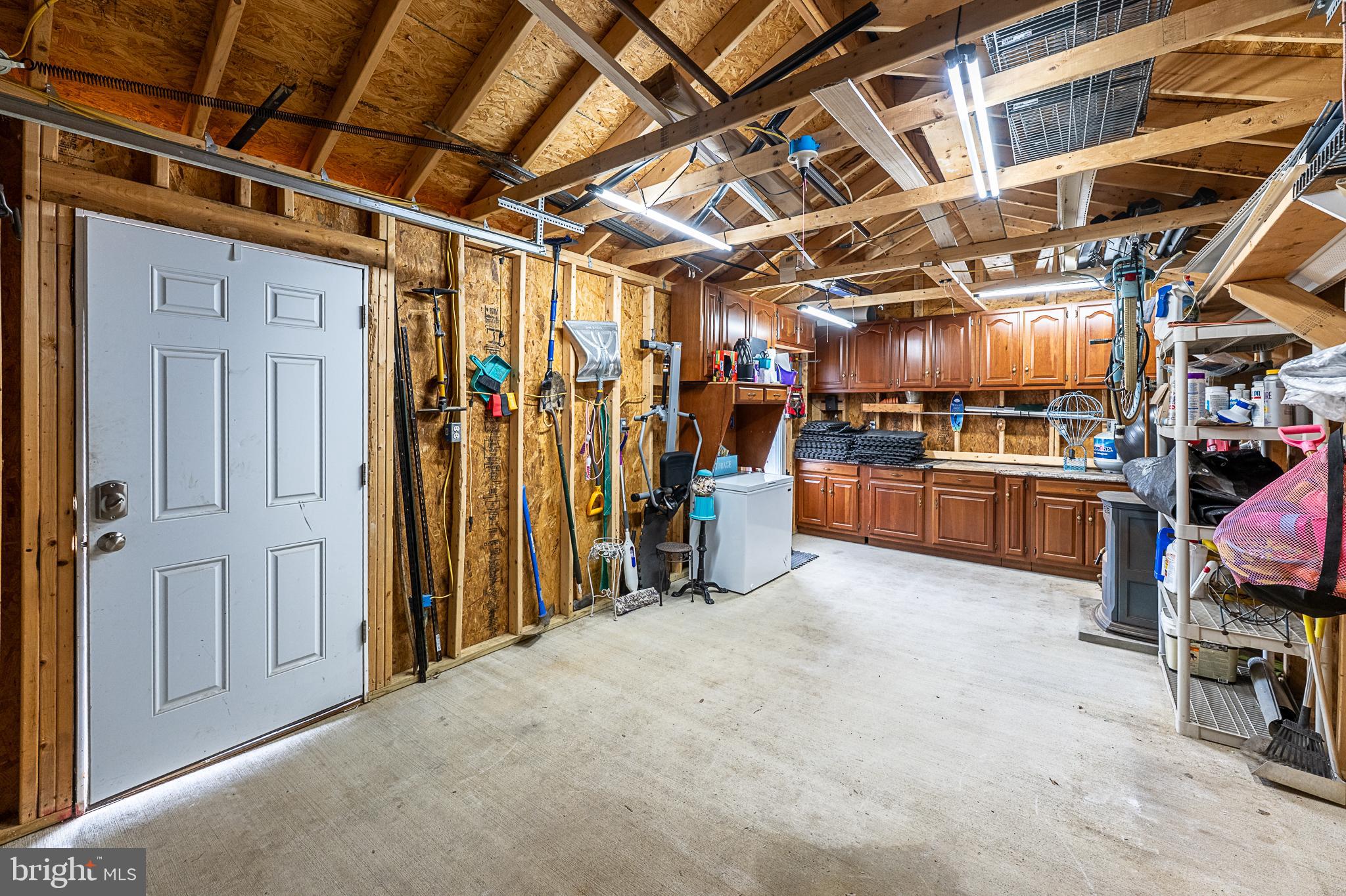 MILHOVEN - Residential