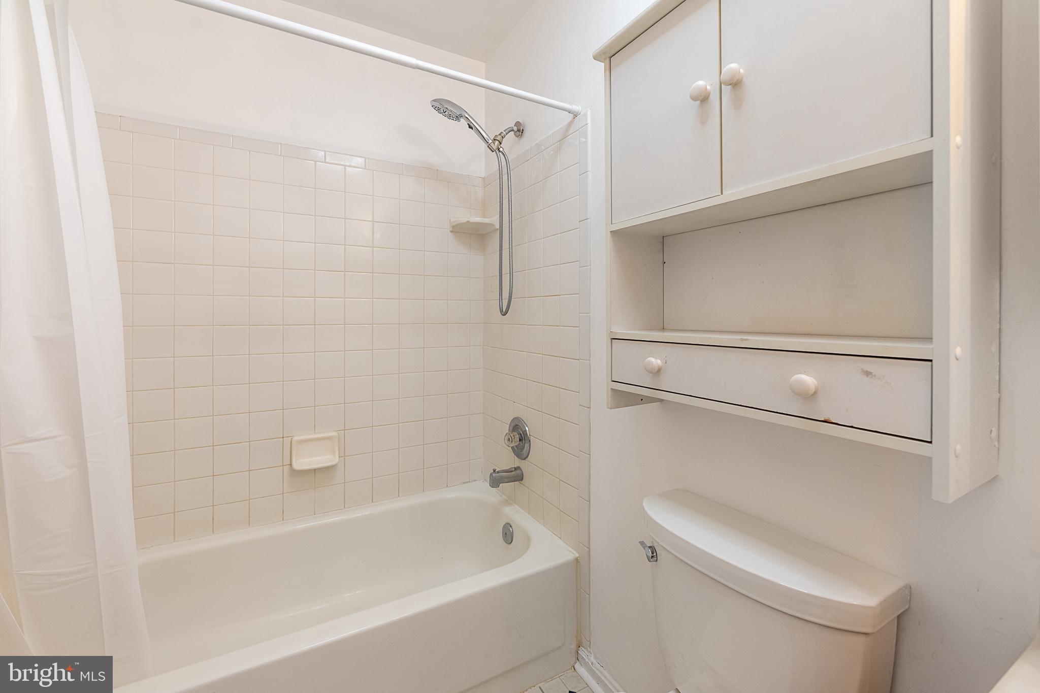 MILHOVEN - Residential