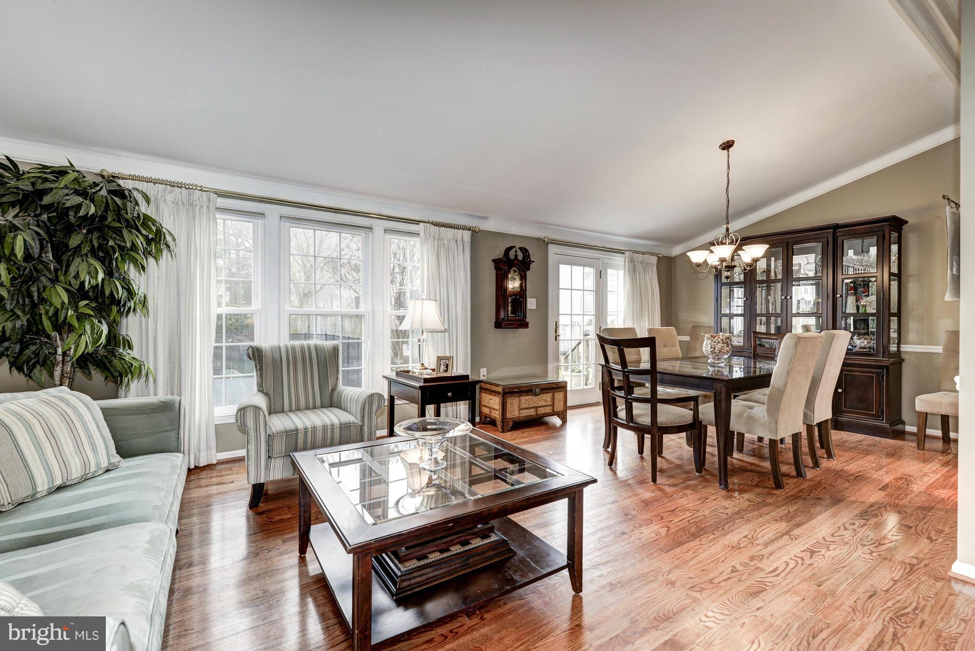 LEESBURG COUNTRY CLUB - Residential