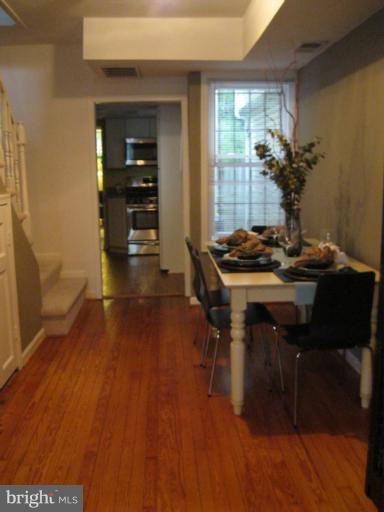 PARKER GRAY - Residential