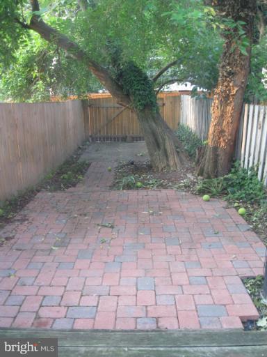 PARKER GRAY - Residential