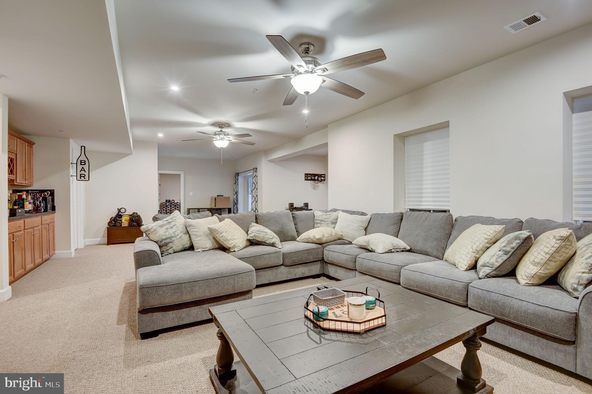 MARLBORO RIDING - Residential