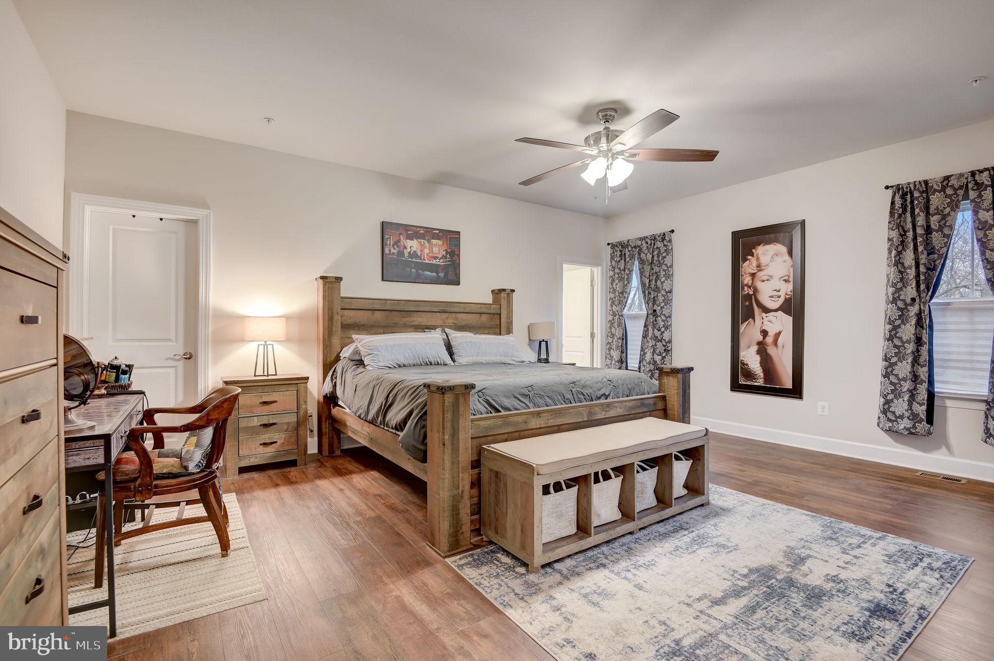 MARLBORO RIDING - Residential