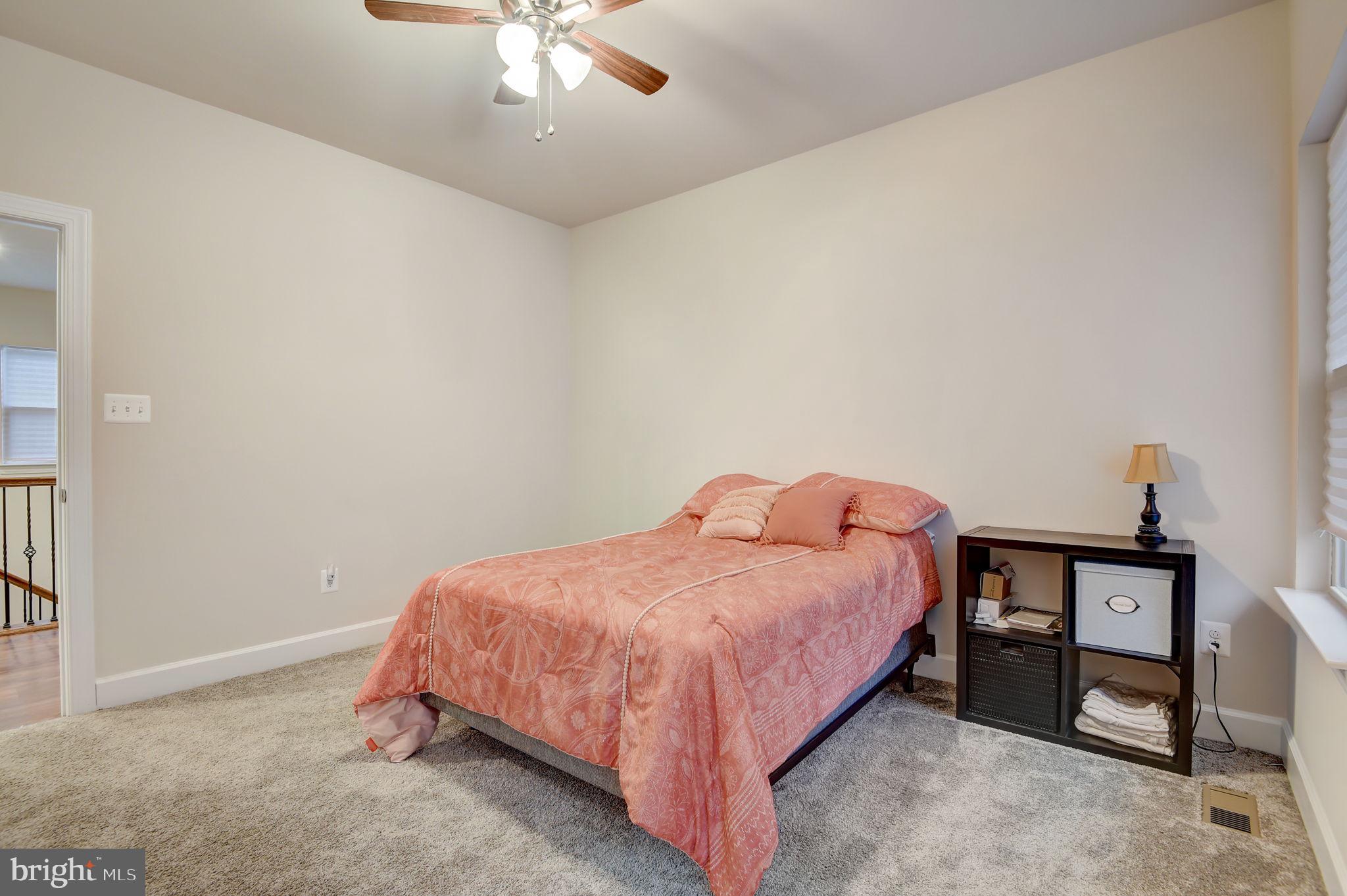 MARLBORO RIDING - Residential