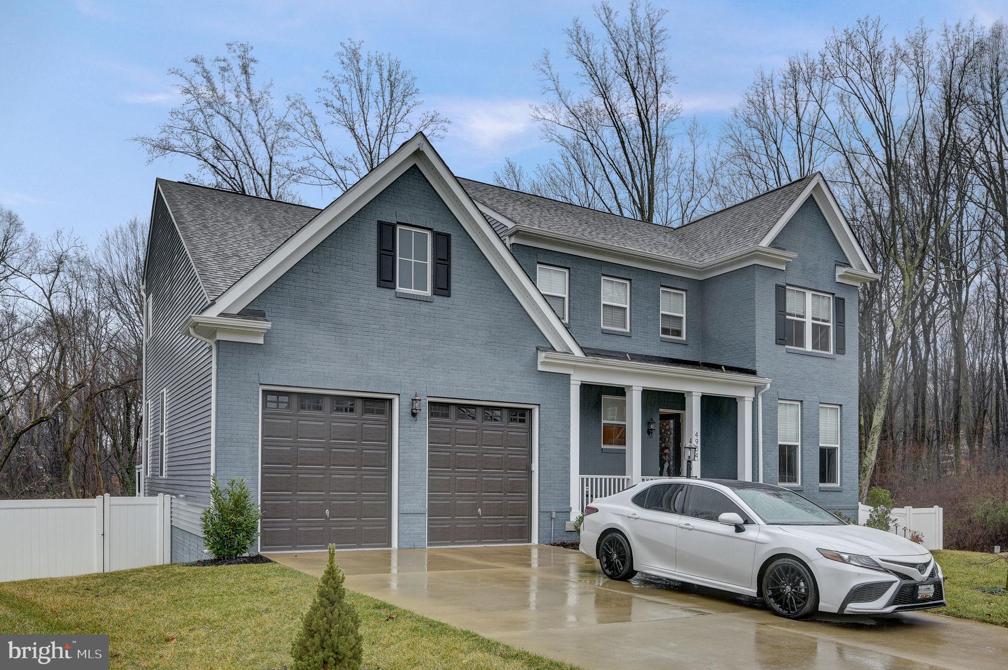 MARLBORO RIDING - Residential