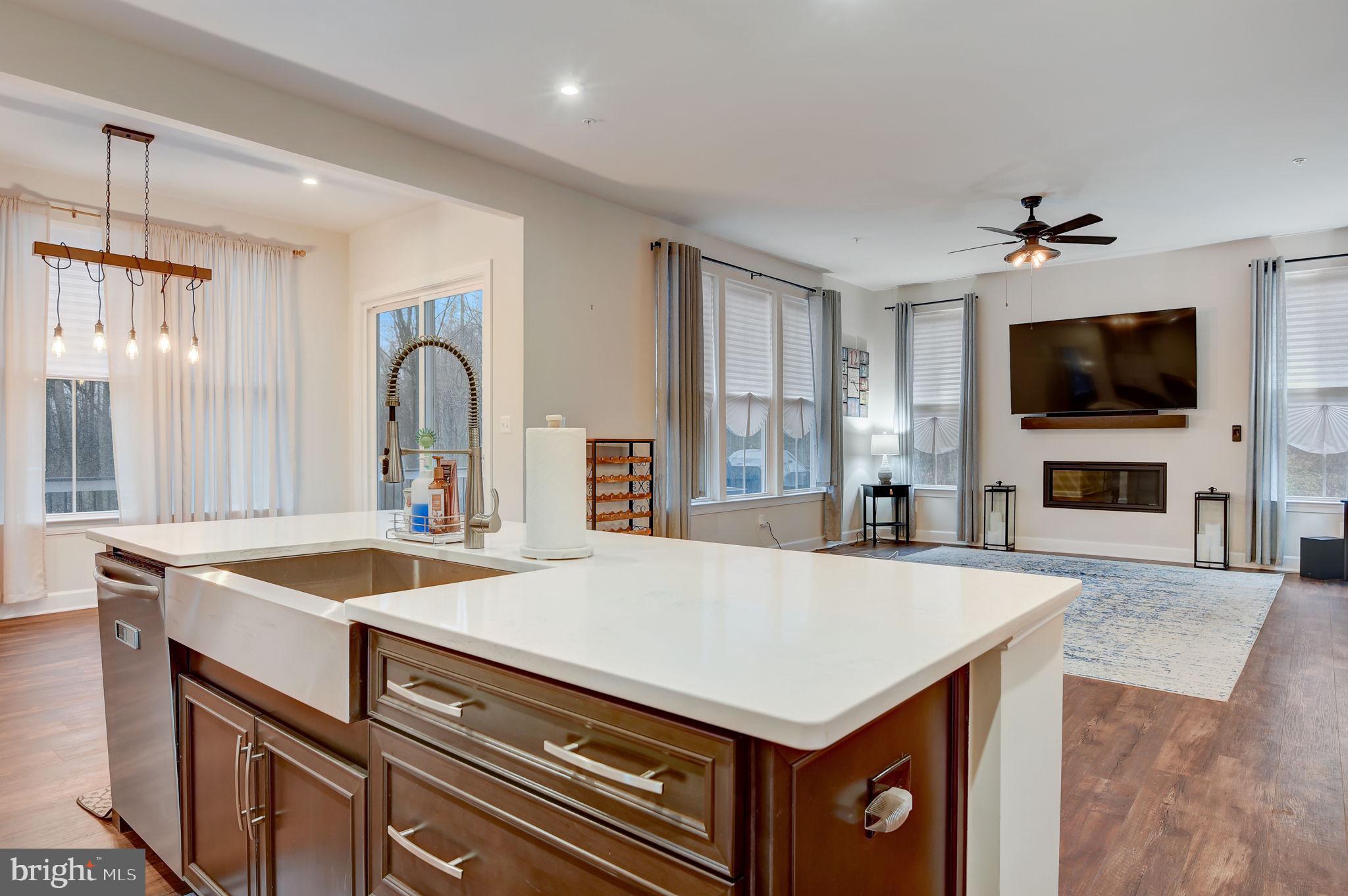 MARLBORO RIDING - Residential