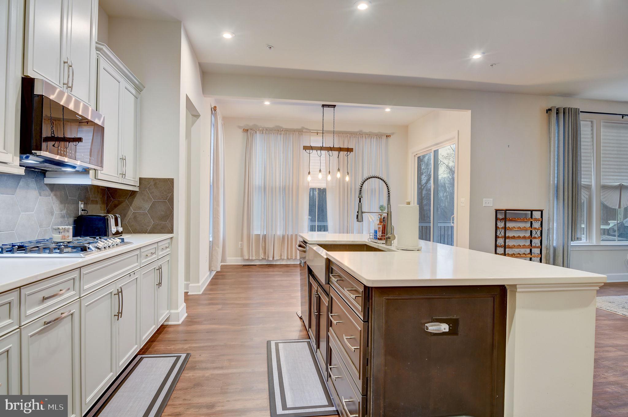 MARLBORO RIDING - Residential