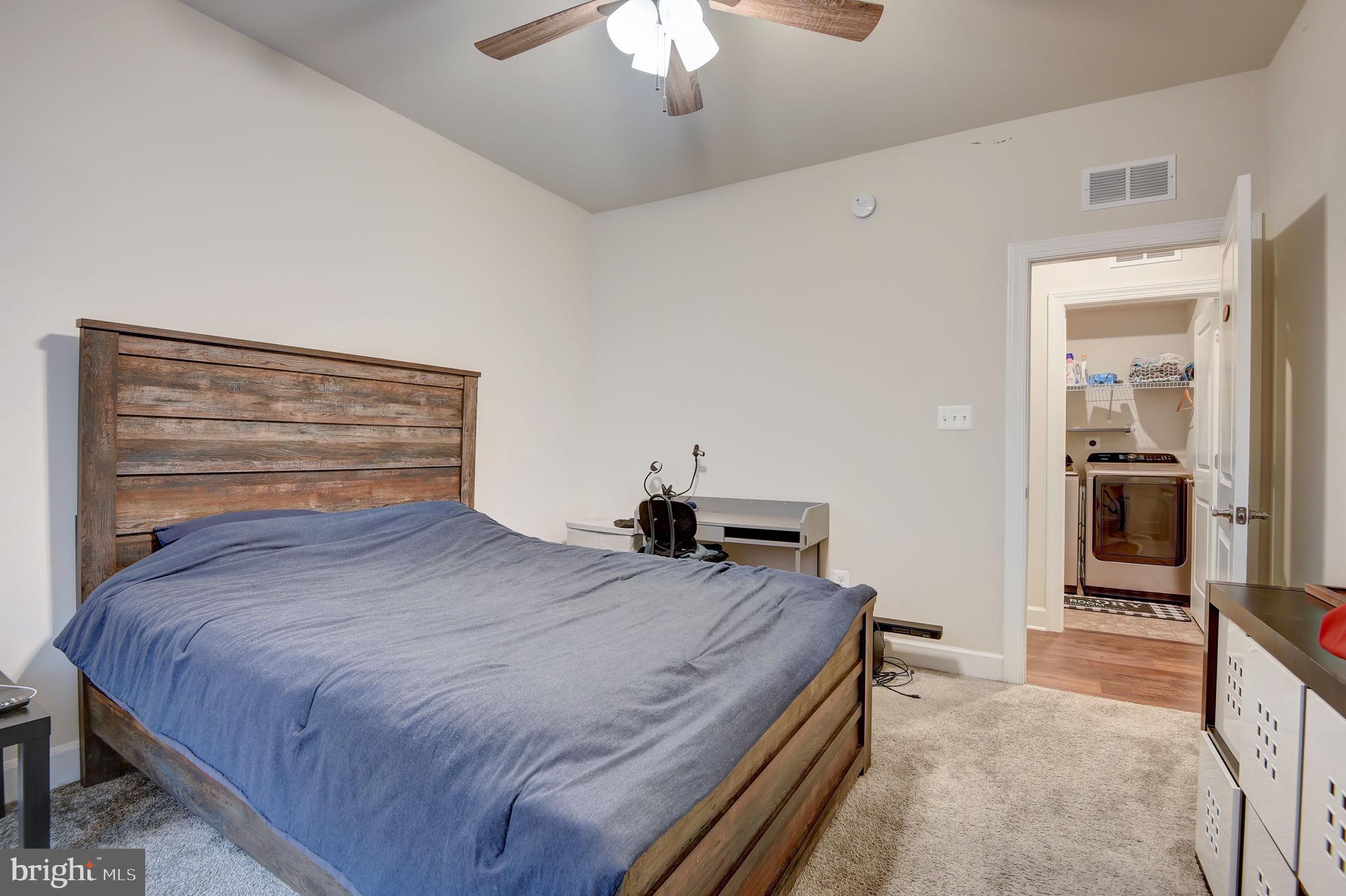 MARLBORO RIDING - Residential