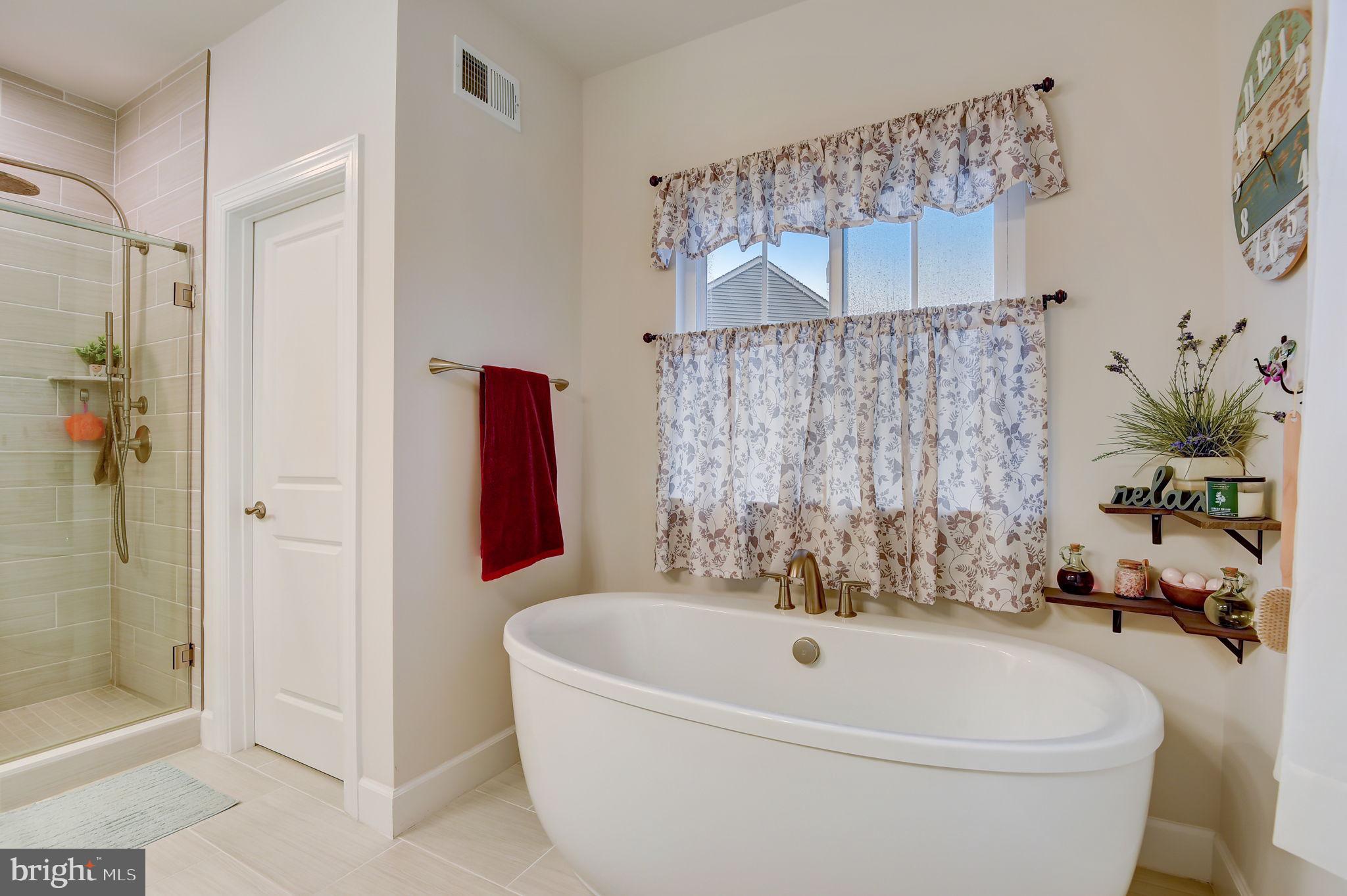 MARLBORO RIDING - Residential