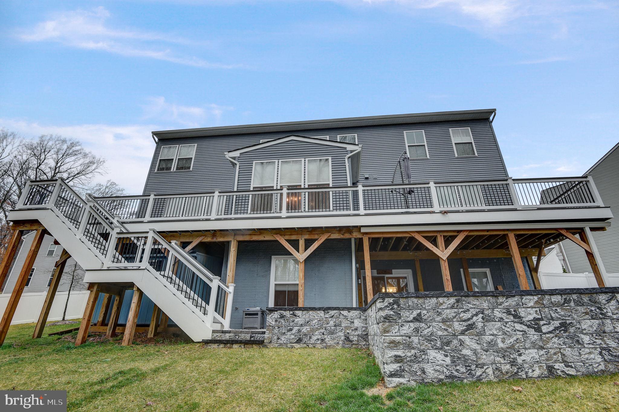 MARLBORO RIDING - Residential