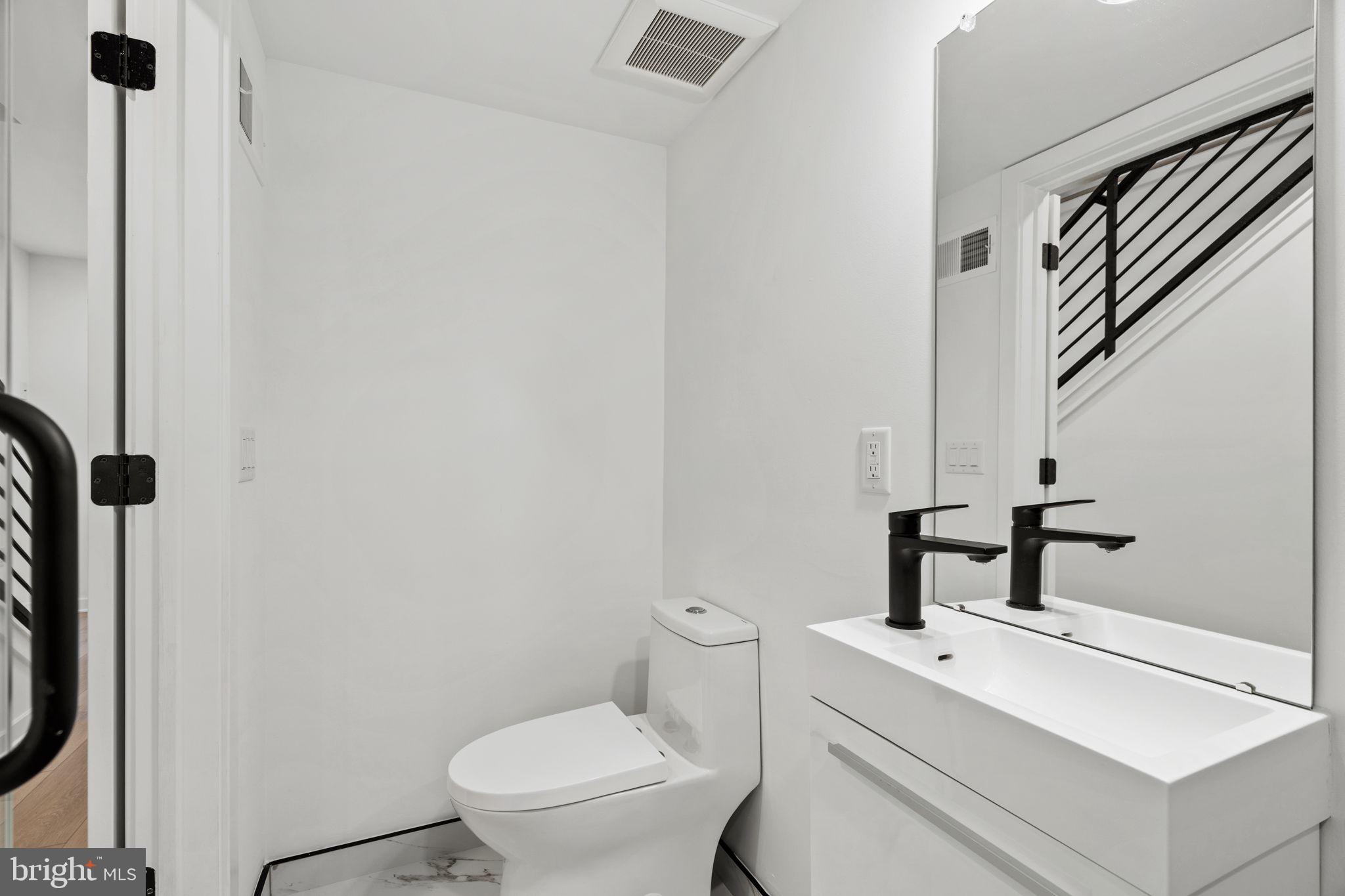 GRADUATE HOSPITAL - Residential