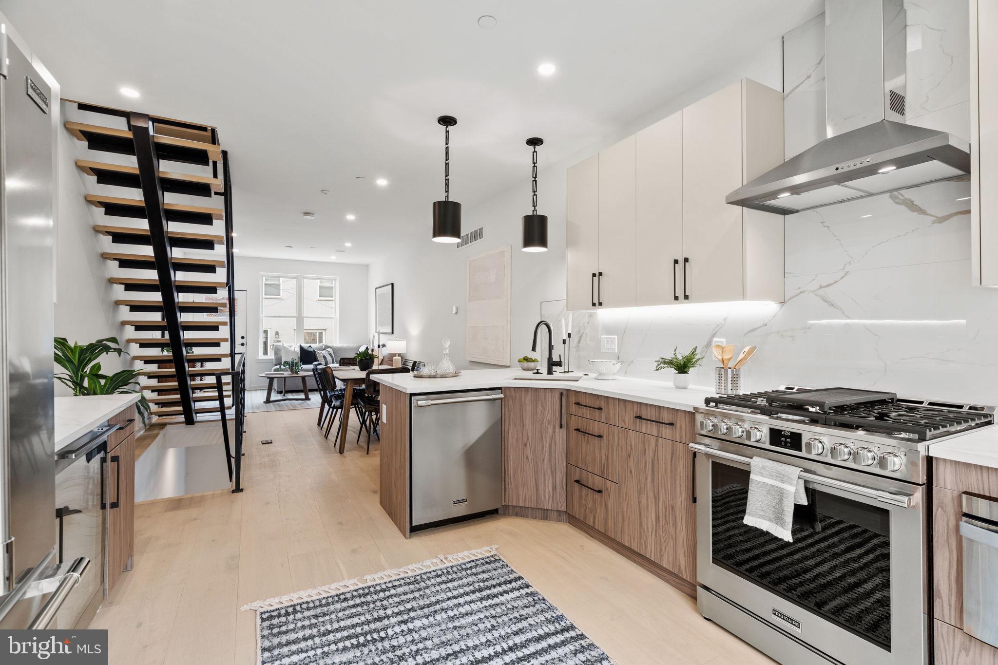 GRADUATE HOSPITAL - Residential