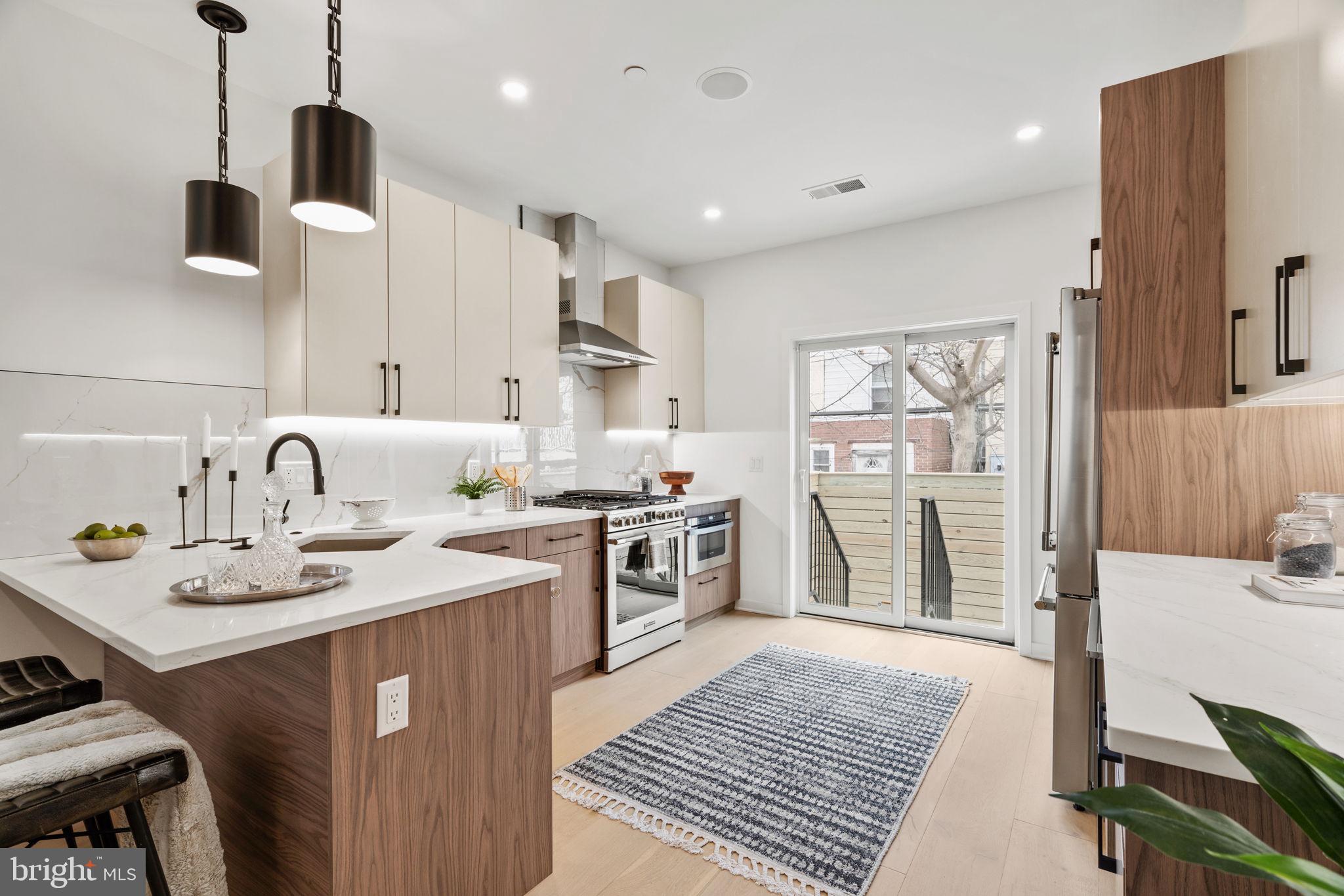 GRADUATE HOSPITAL - Residential