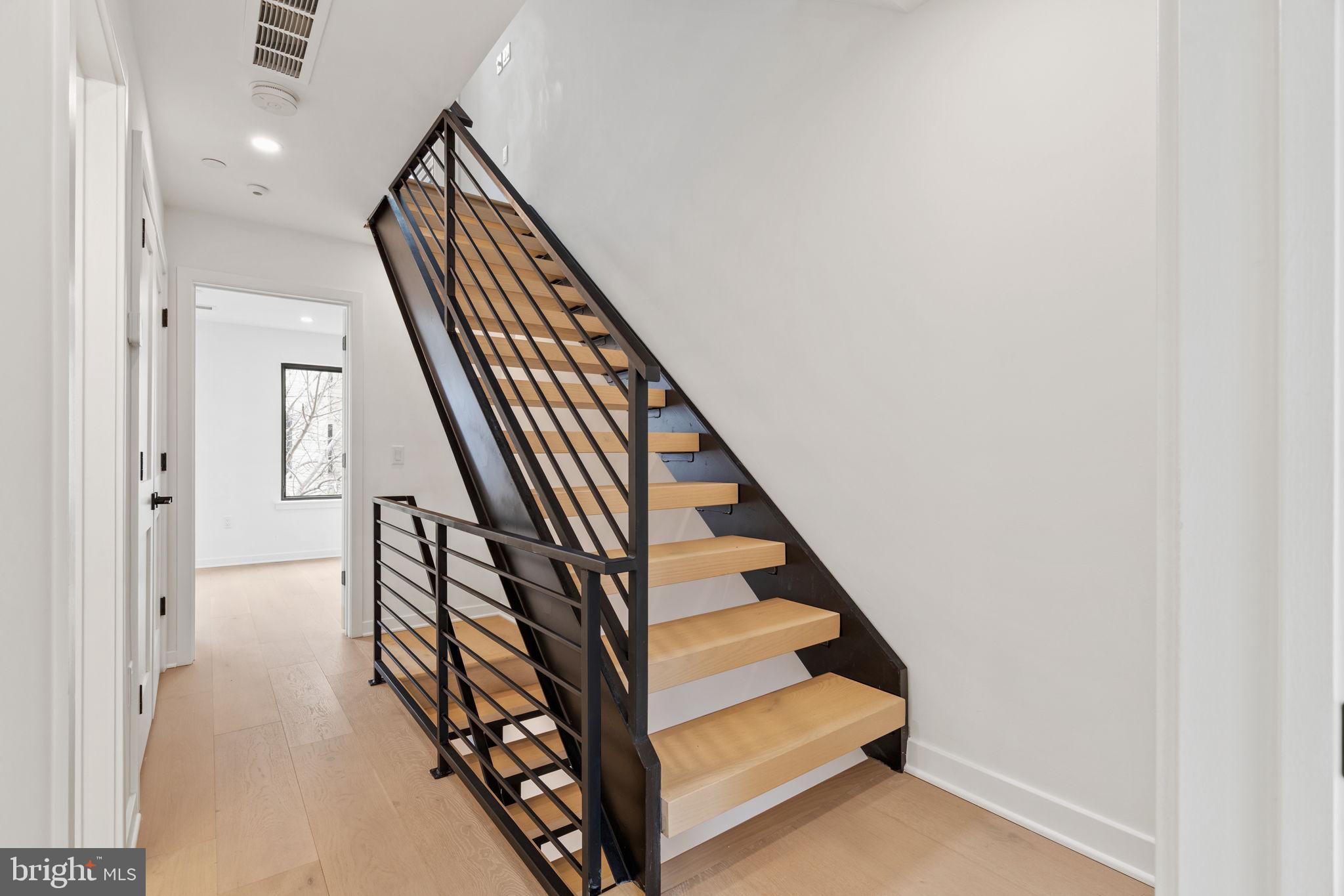 GRADUATE HOSPITAL - Residential