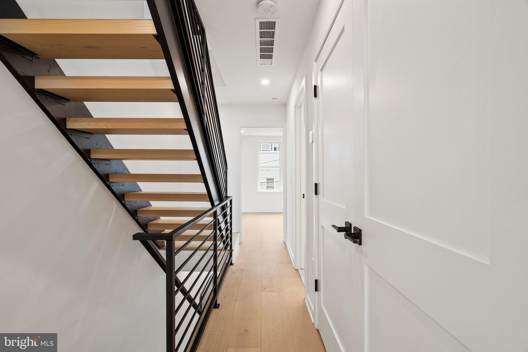 GRADUATE HOSPITAL - Residential