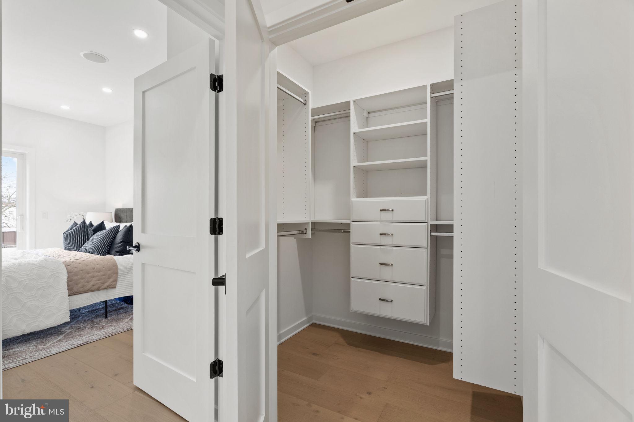 GRADUATE HOSPITAL - Residential