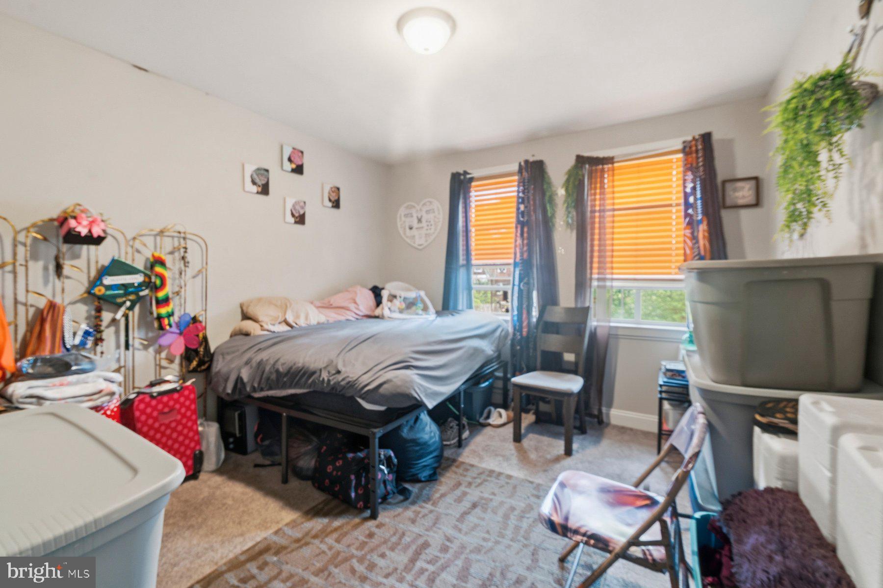 RITCHIE HEIGHTS - Residential