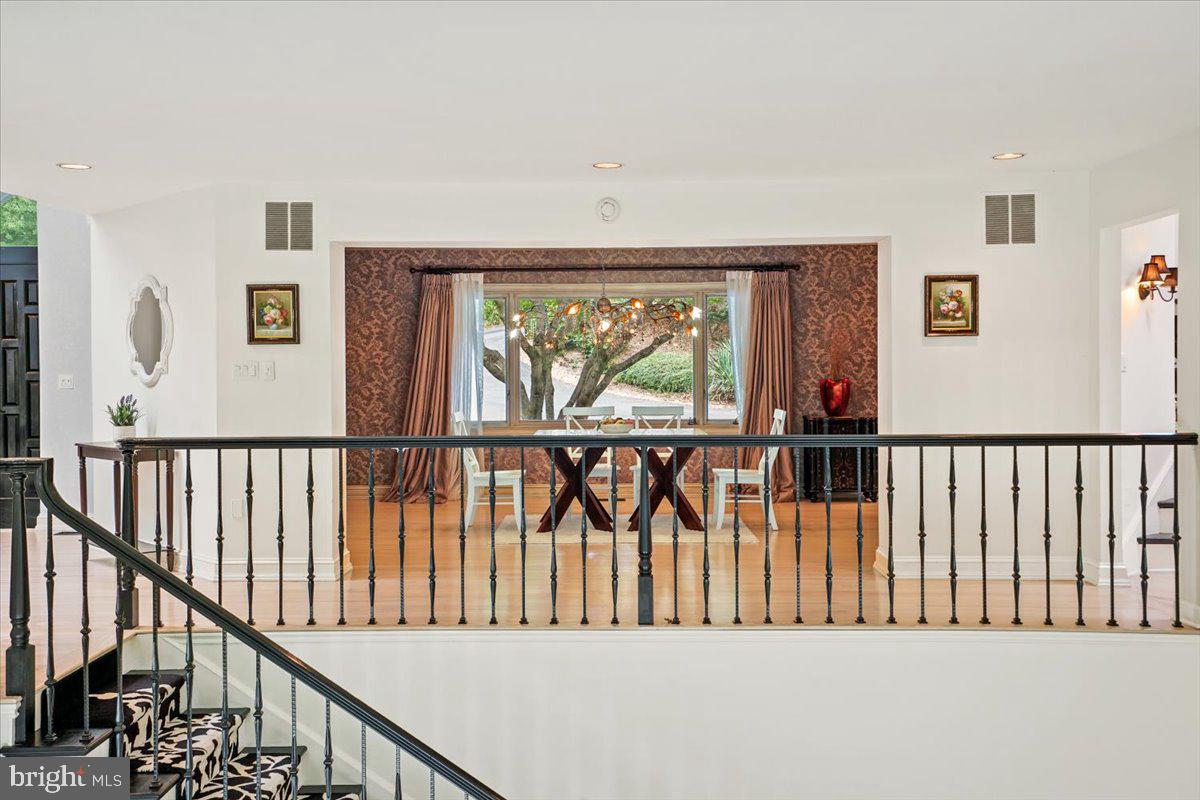 YATES VILLAGE - Residential