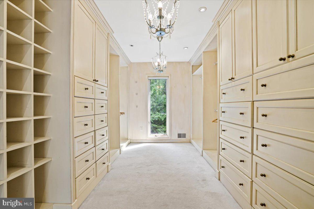 YATES VILLAGE - Residential