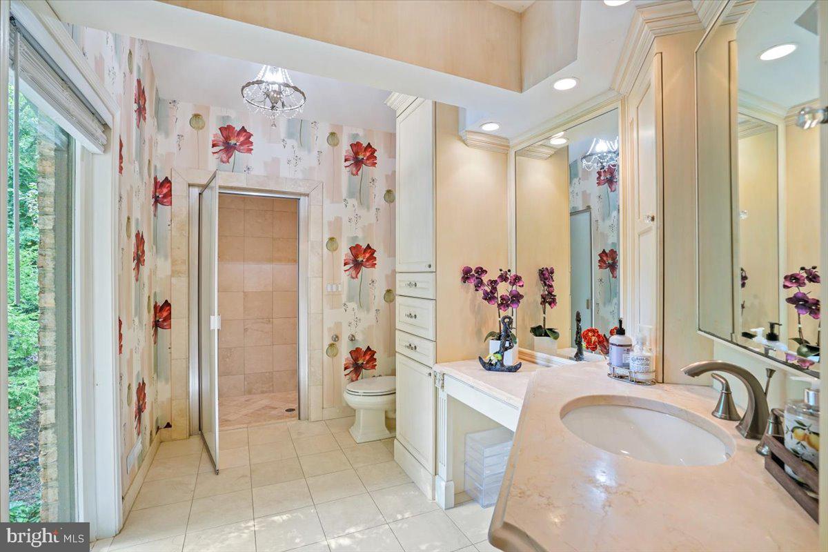 YATES VILLAGE - Residential