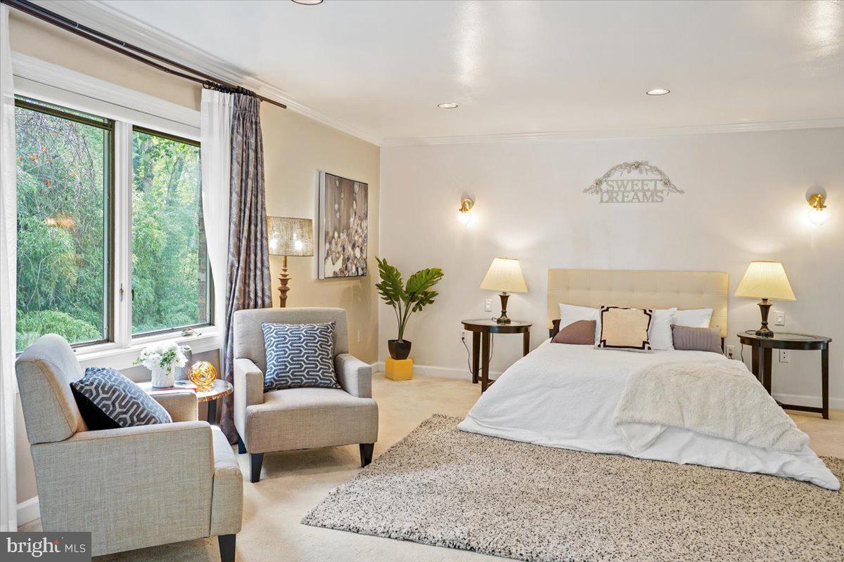 YATES VILLAGE - Residential