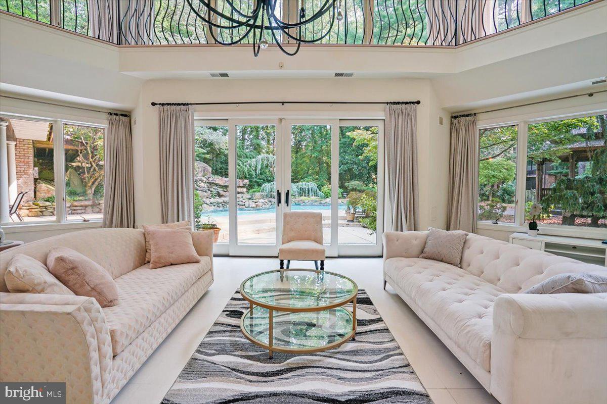 YATES VILLAGE - Residential