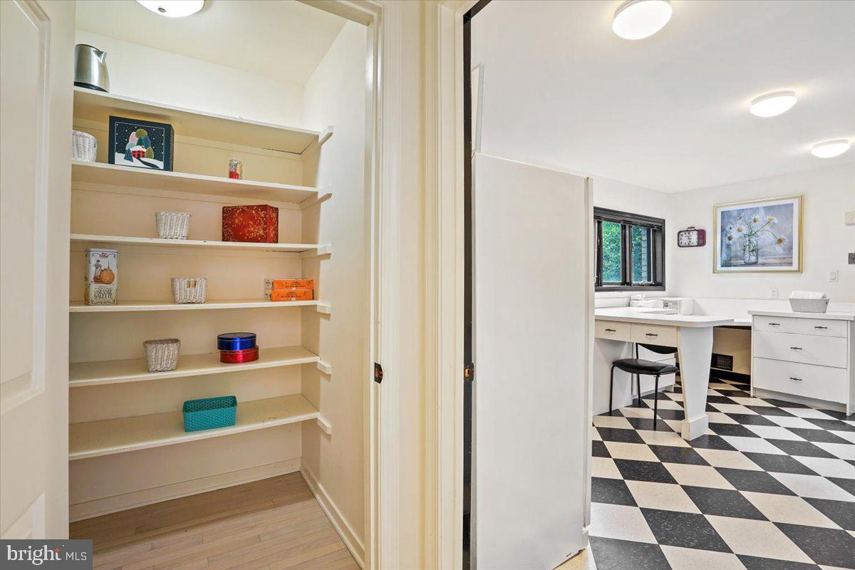 YATES VILLAGE - Residential