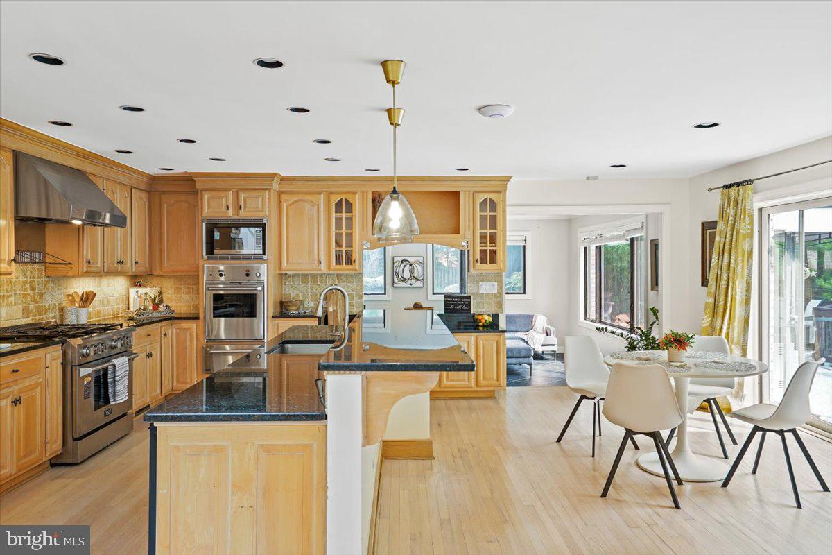 YATES VILLAGE - Residential