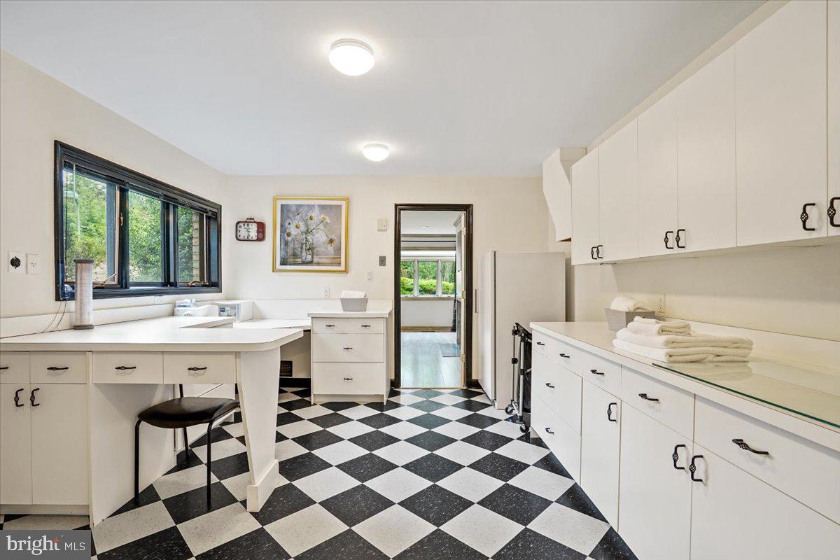 YATES VILLAGE - Residential