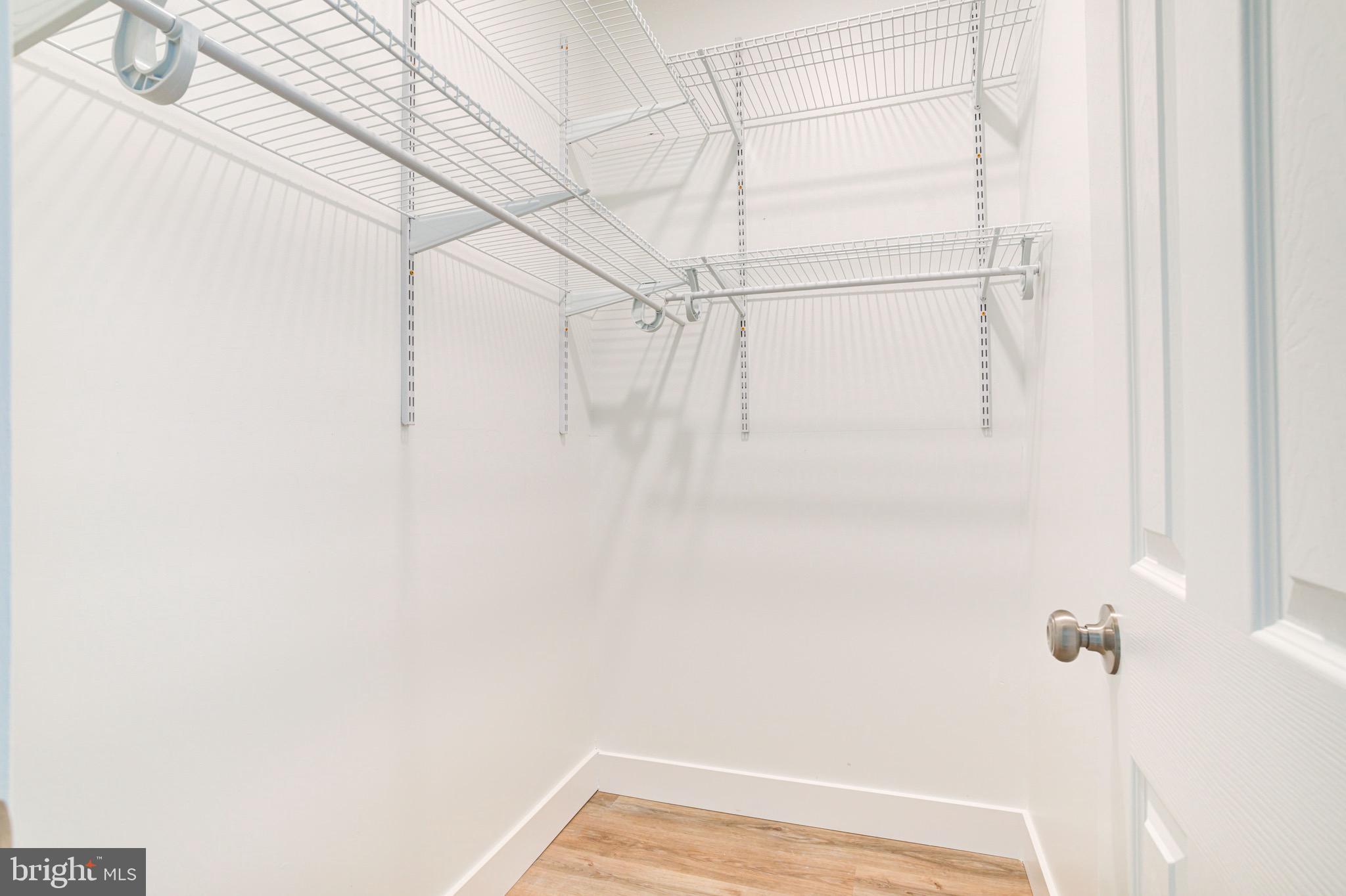 ART MUSEUM AREA - Residential Lease