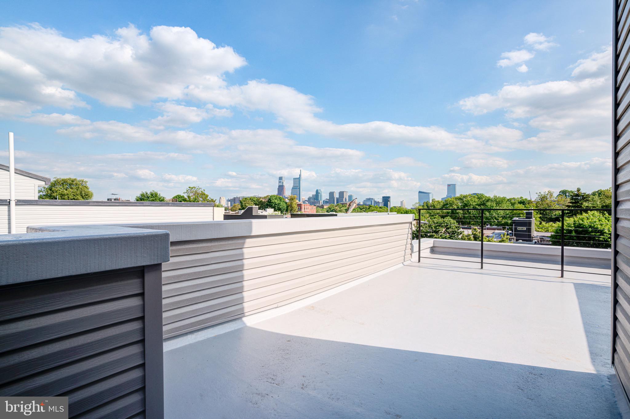 ART MUSEUM AREA - Residential Lease