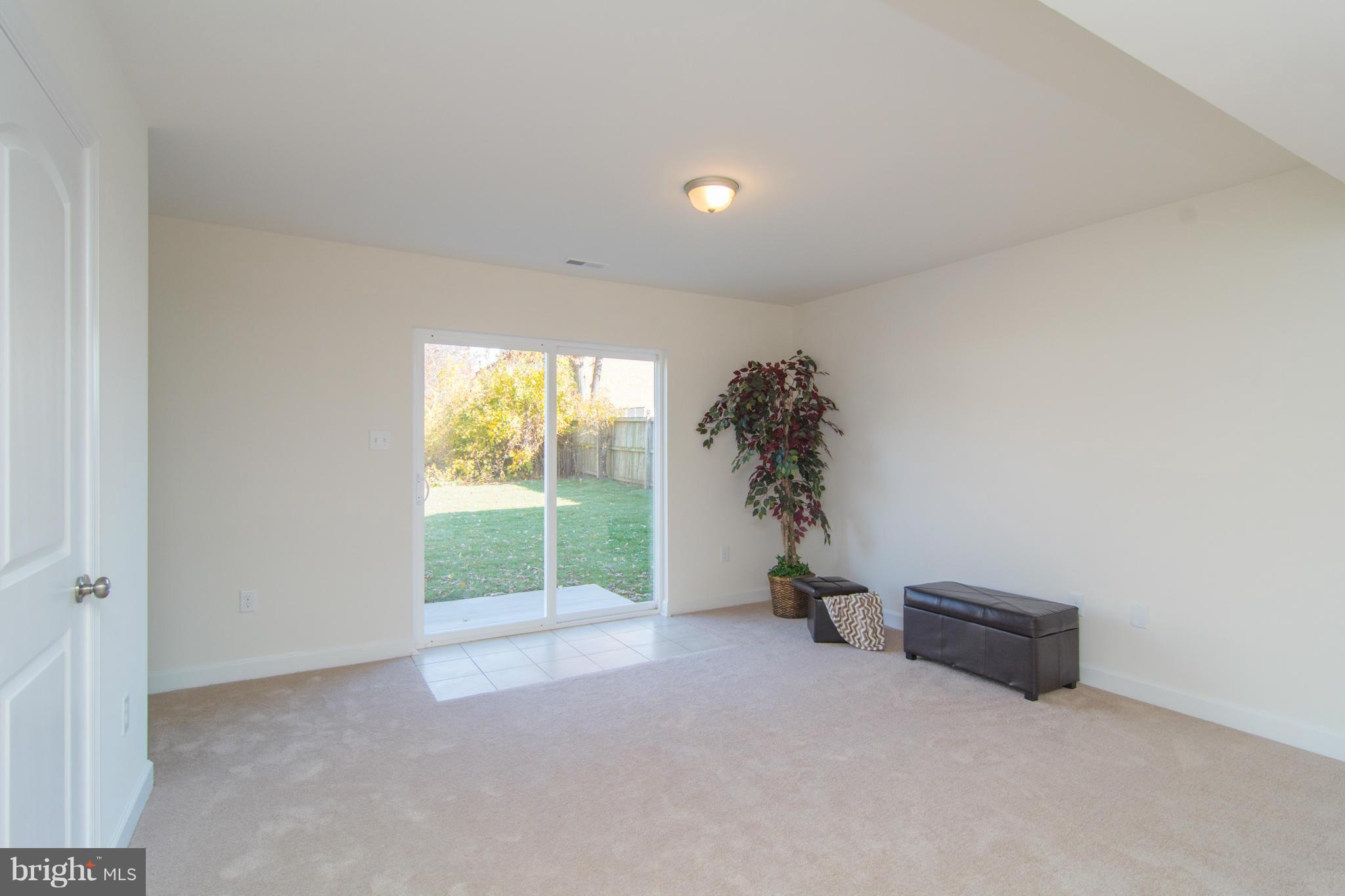 ARUNDEL GARDENS - Residential