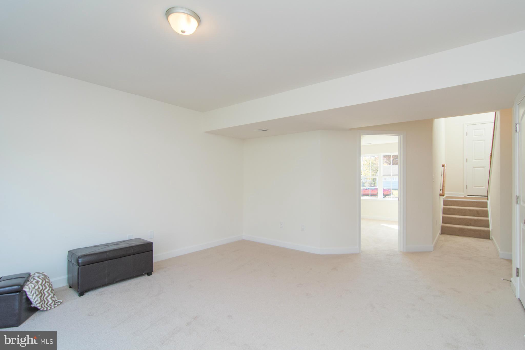 ARUNDEL GARDENS - Residential