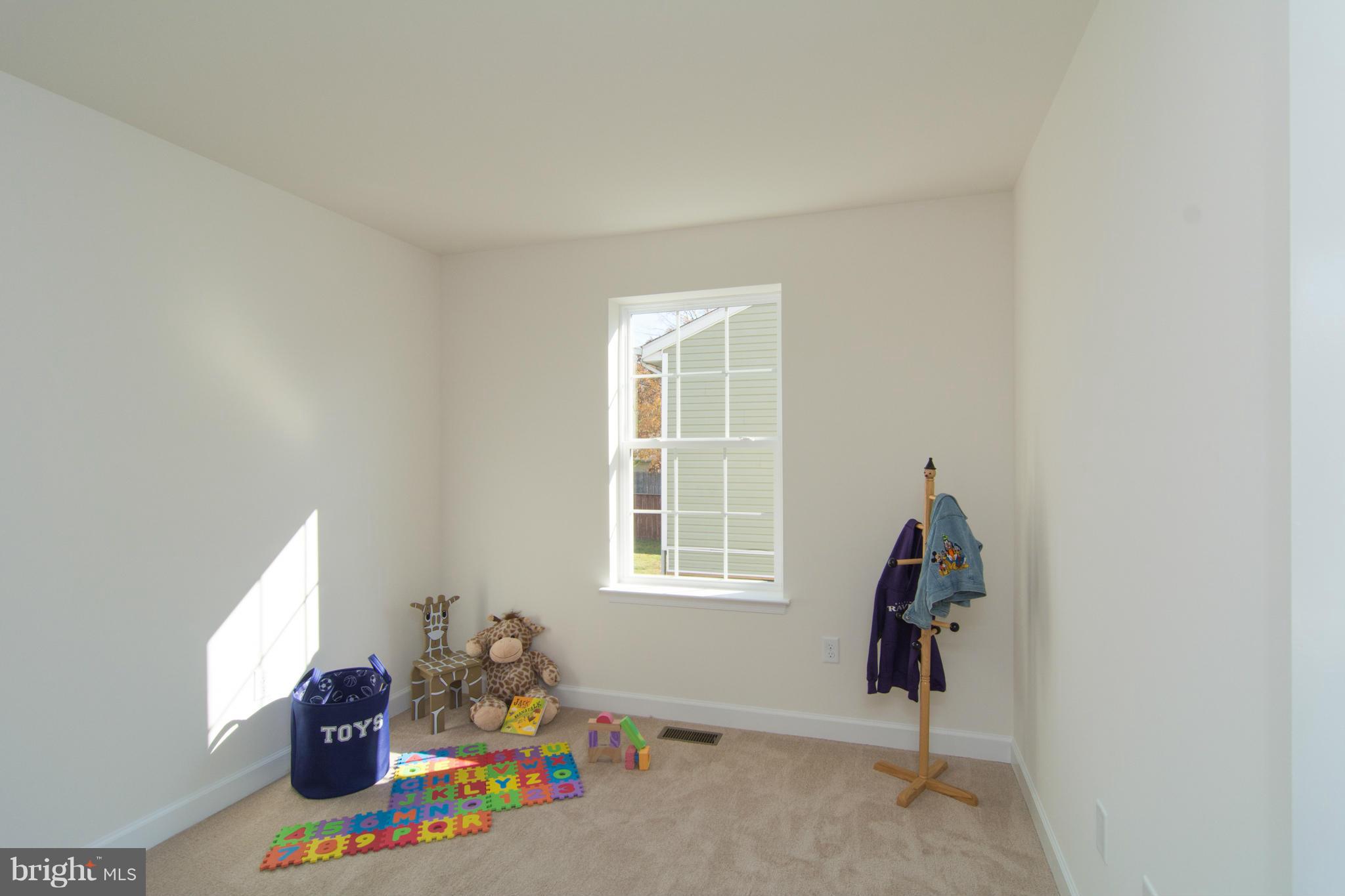 ARUNDEL GARDENS - Residential