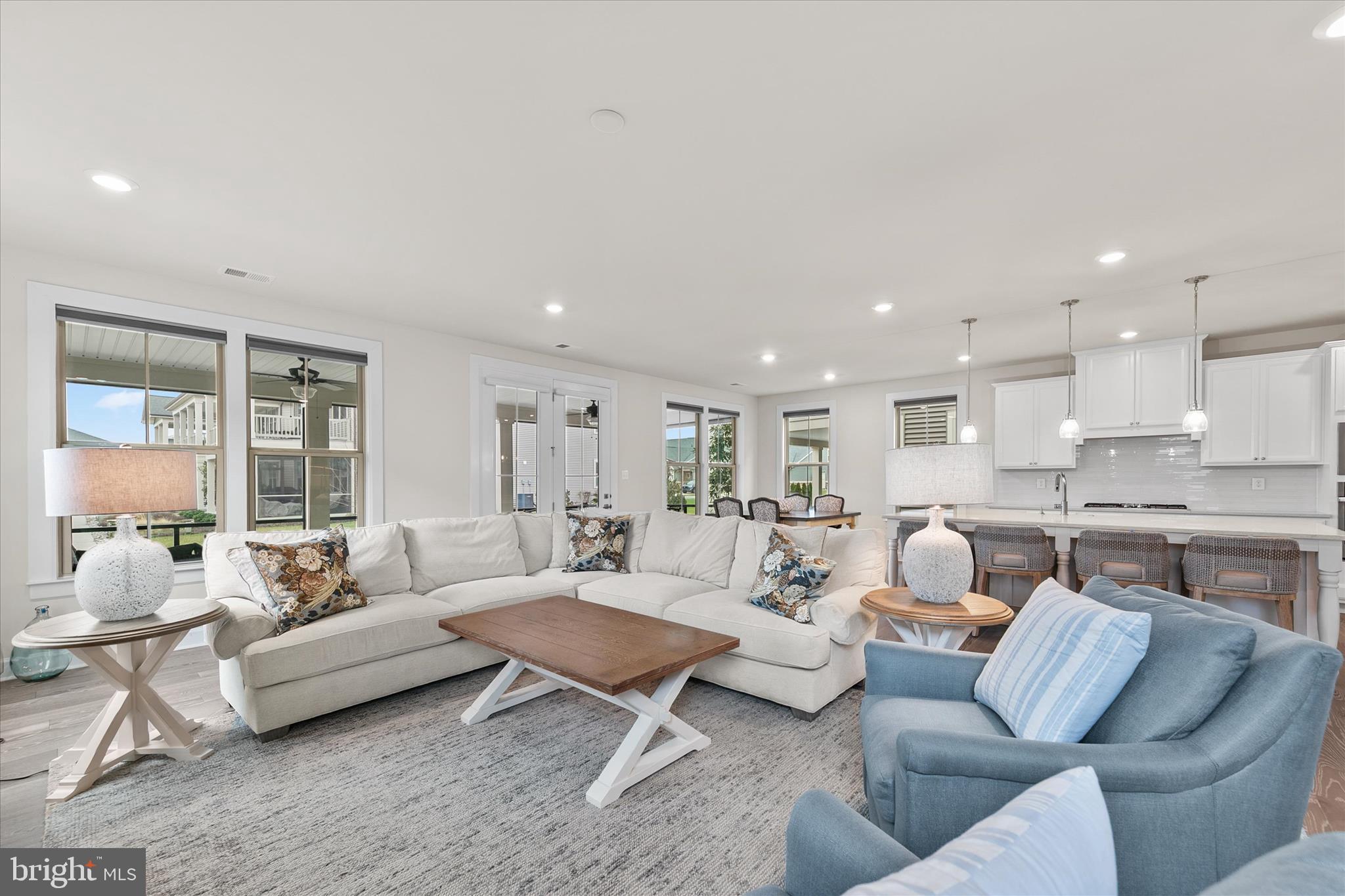 BAY FOREST CLUB - Residential